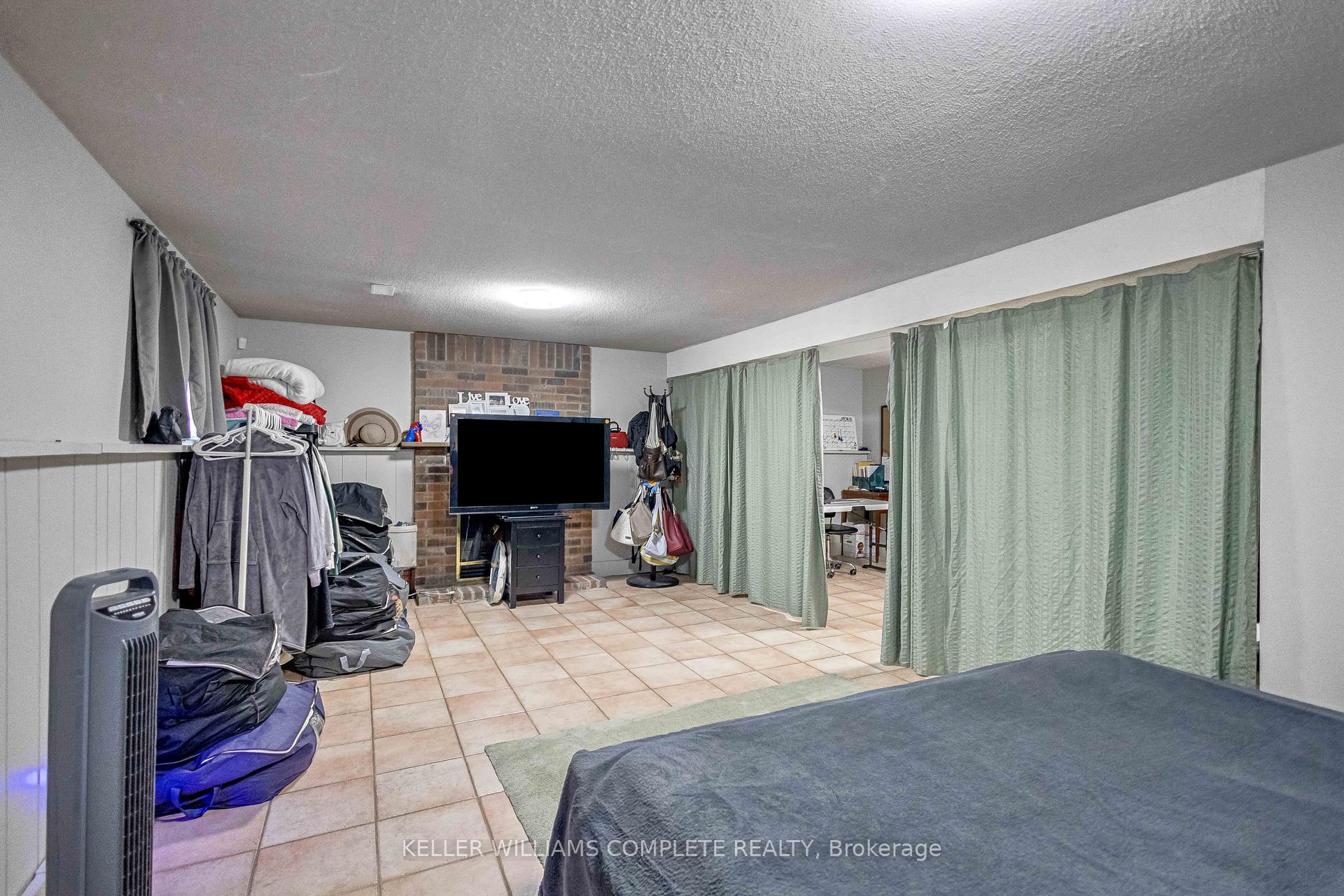 Photo 28 of 18 Rosewell Street, Hamilton, Randall — HOMEH