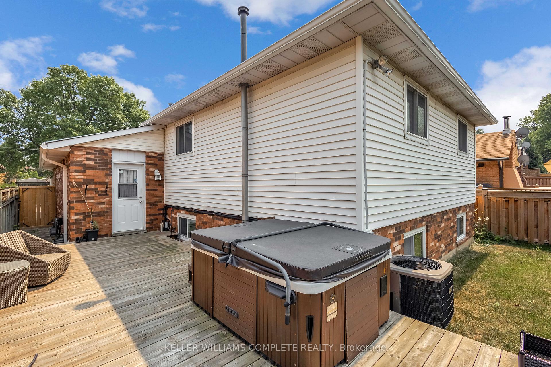 Photo 37 of 18 Rosewell Street, Hamilton, Randall — HOMEH