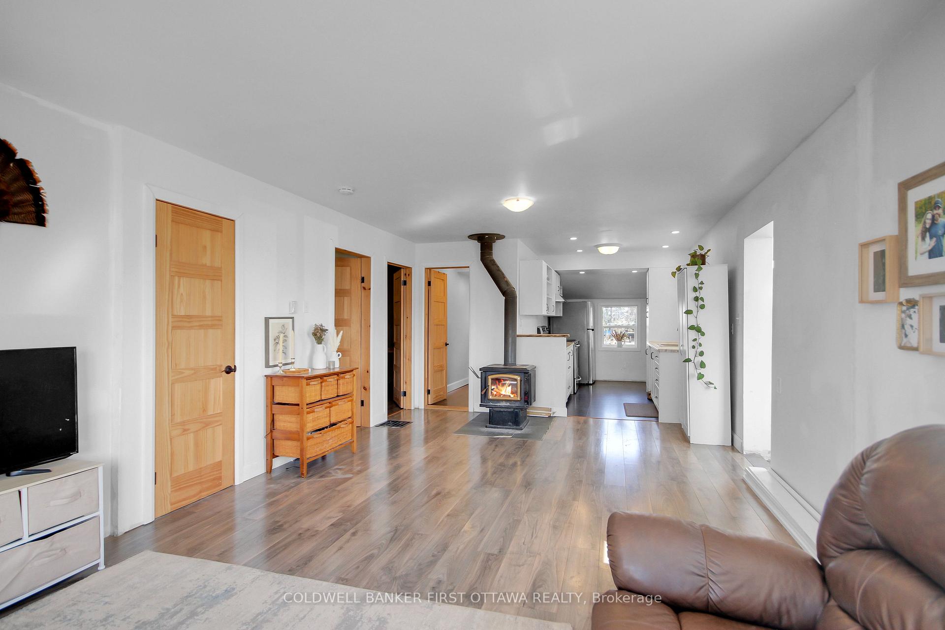 Photo 7 of 6671 Dalmeny Road, Ottawa, Osgoode Twp South of Reg Rd 6 — HOMEH