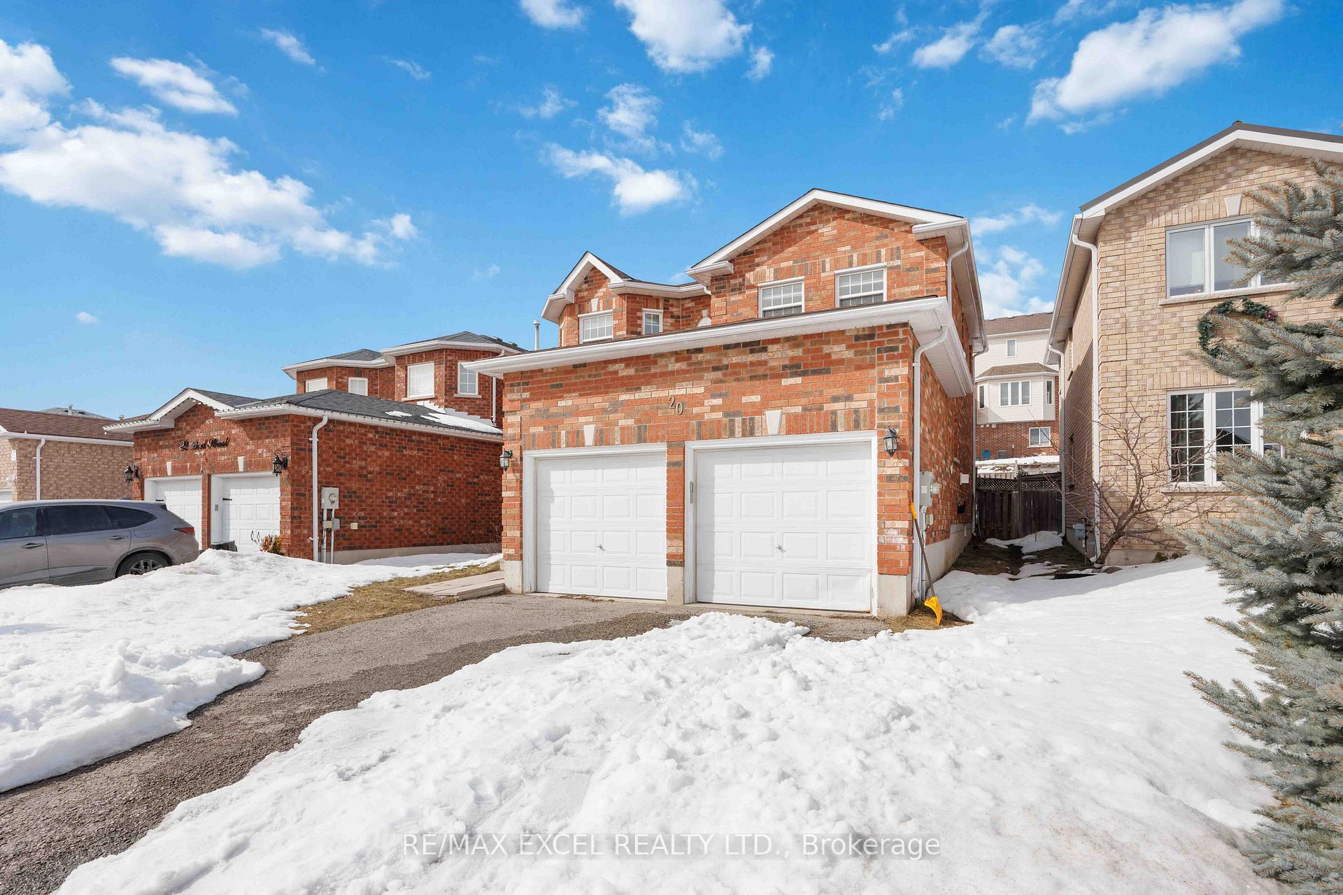 Photo 2 of 20 Bird Street, Barrie, Edgehill Drive — HOMEH