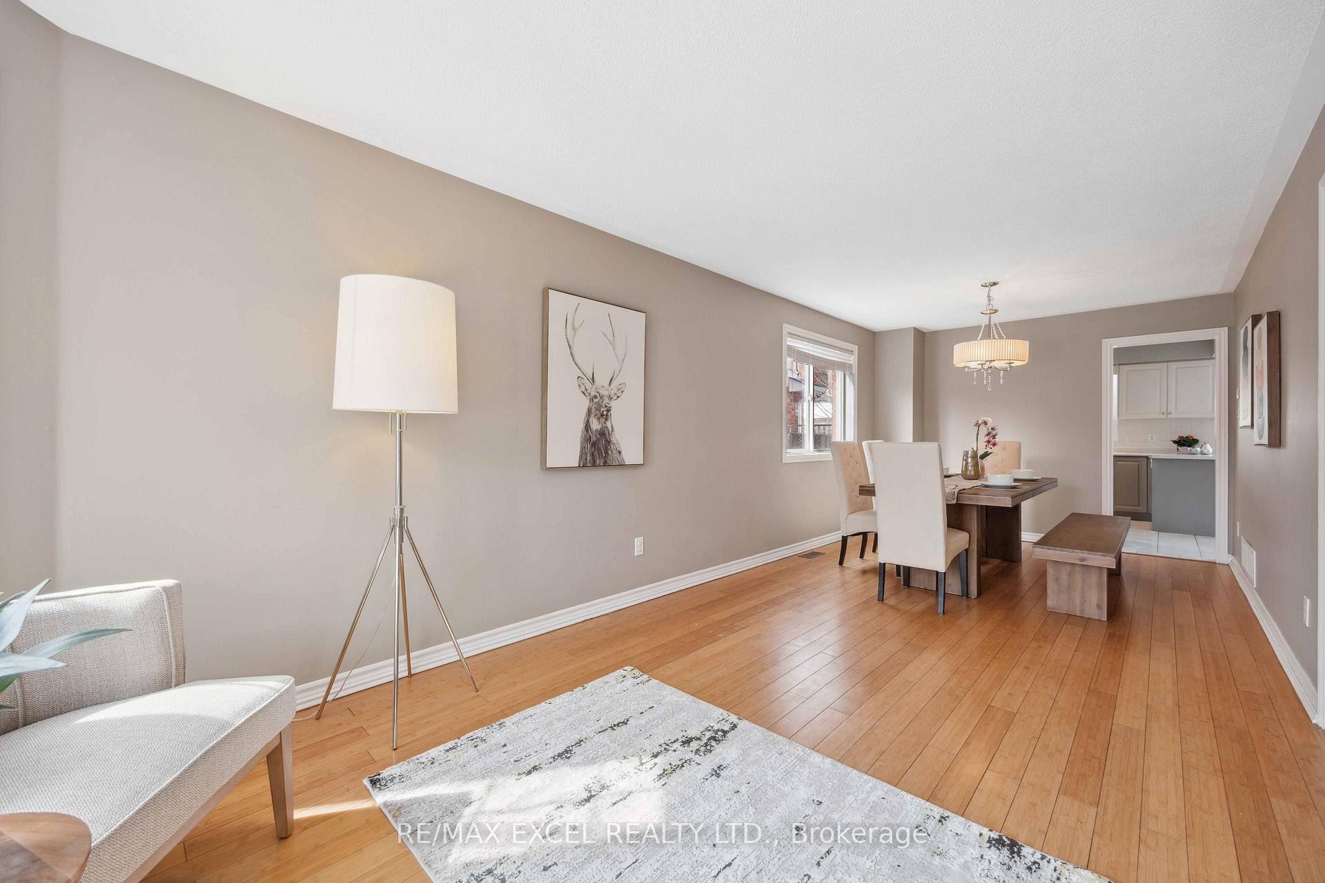 Photo 4 of 20 Bird Street, Barrie, Edgehill Drive — HOMEH