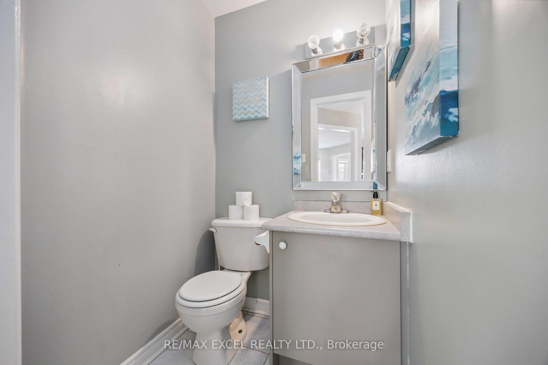 Photo 15 of 20 Bird Street, Barrie, Edgehill Drive — HOMEH