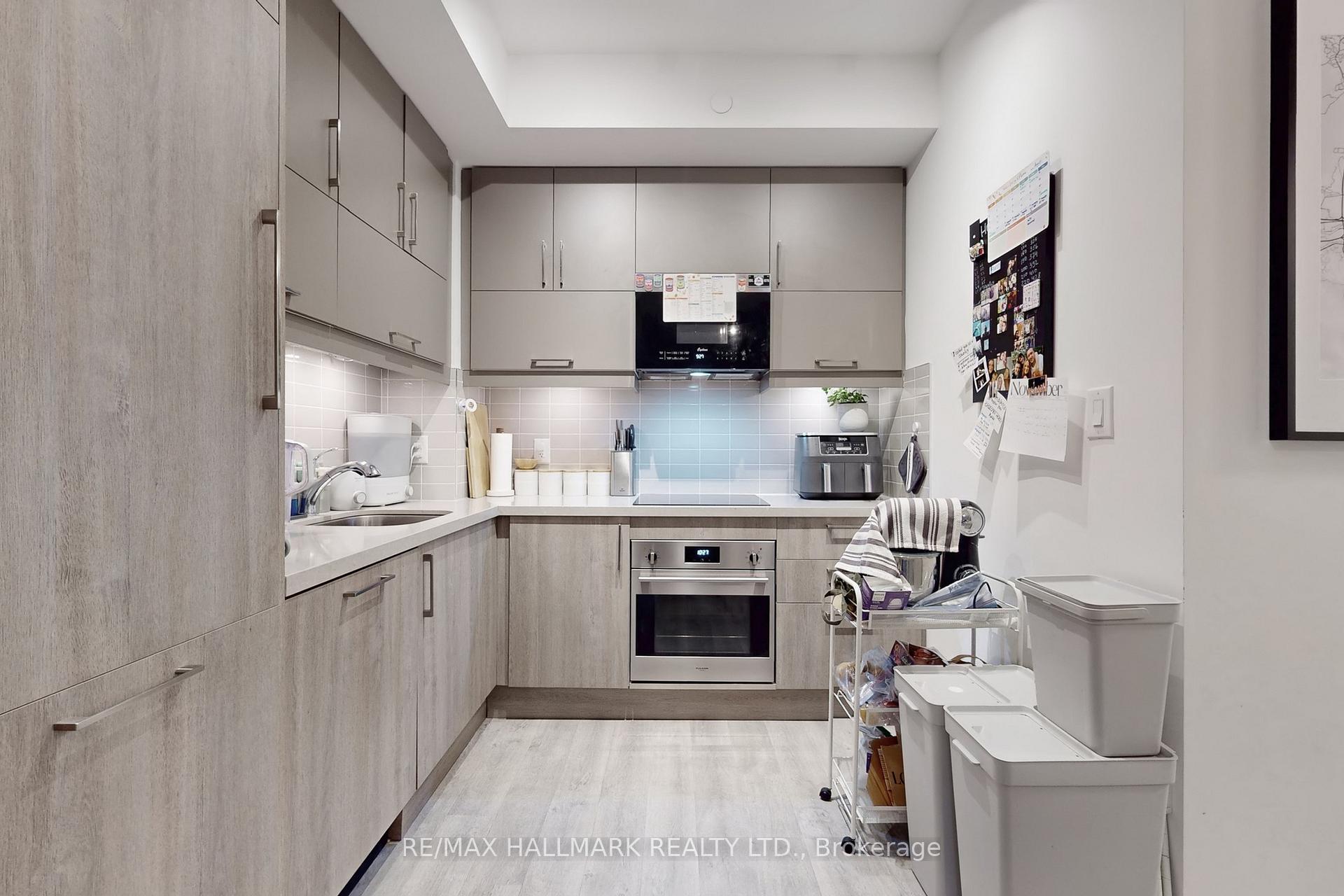 Photo 22 of Unit 738, 8119 Birchmount Road, Markham, Unionville — HOMEH