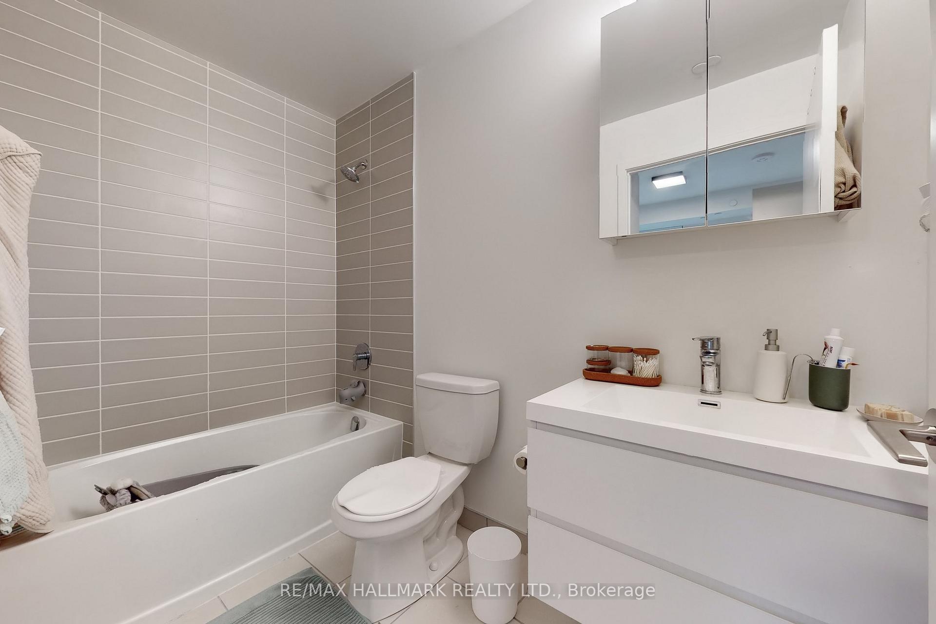 Photo 13 of Unit 738, 8119 Birchmount Road, Markham, Unionville — HOMEH
