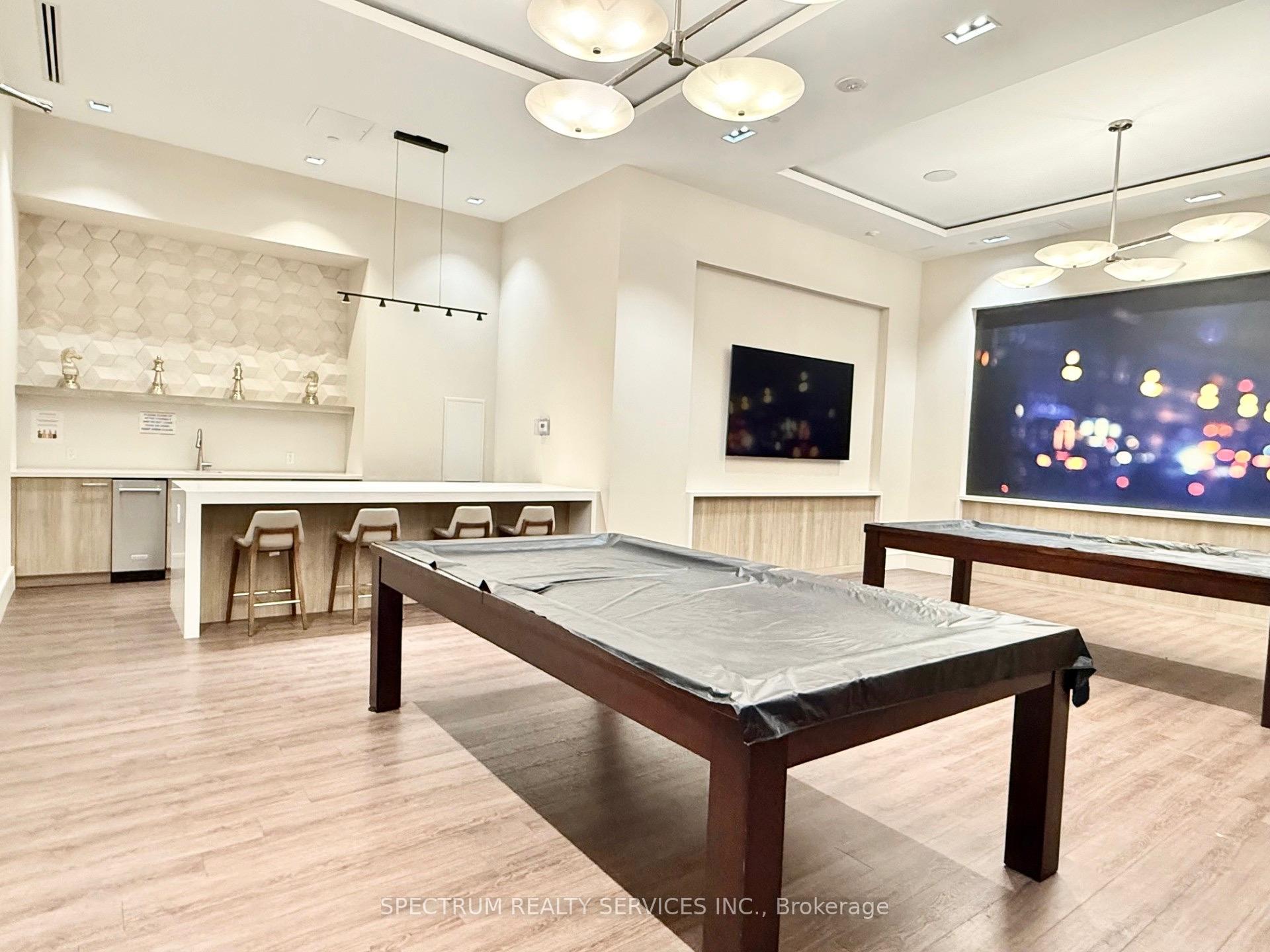 Photo 6 of Unit 906, 9000 Jane Street, Vaughan, Vellore Village — HOMEH