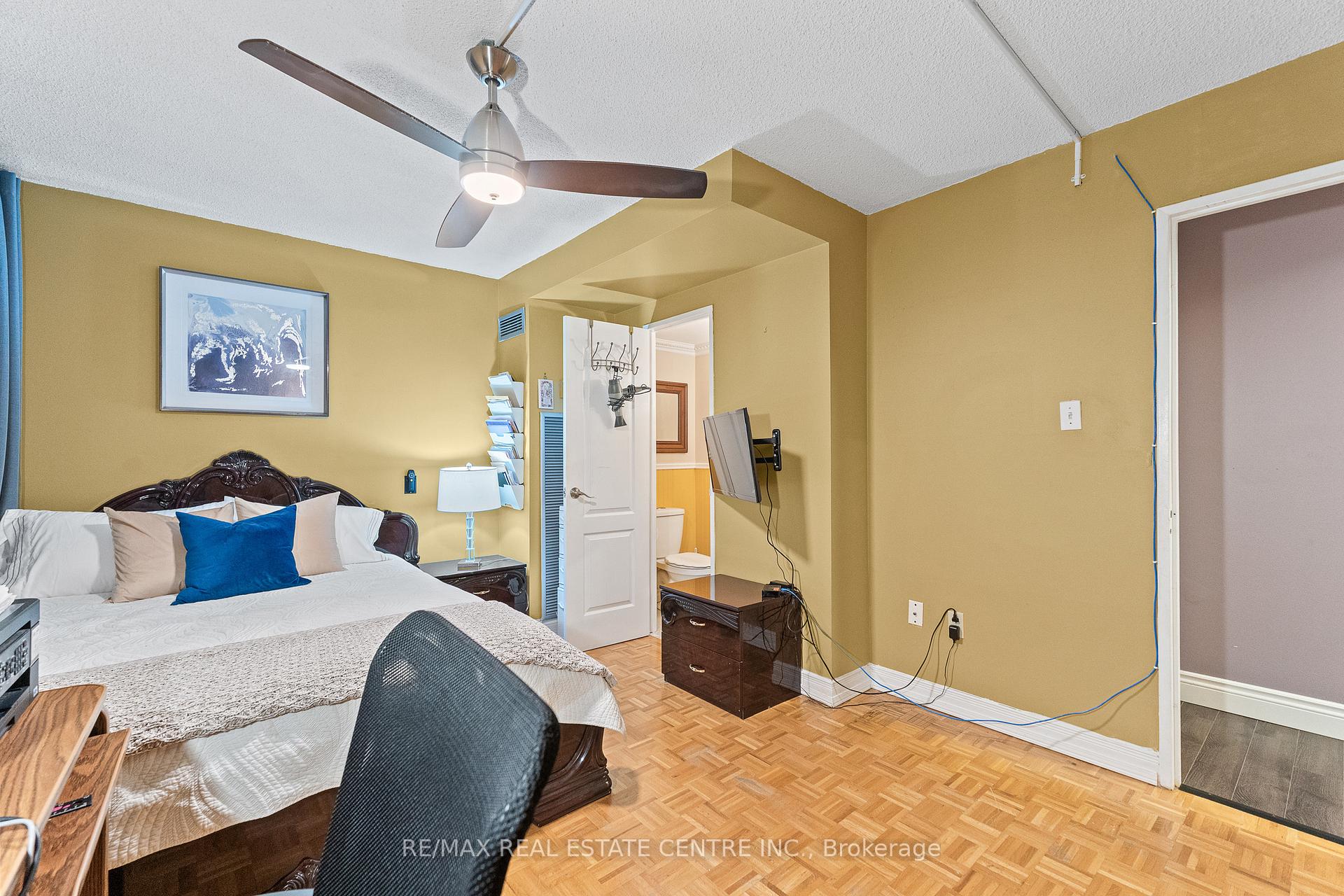 Photo 31 of Unit 404, 4 Lisa Street, Brampton, Queen Street Corridor — HOMEH