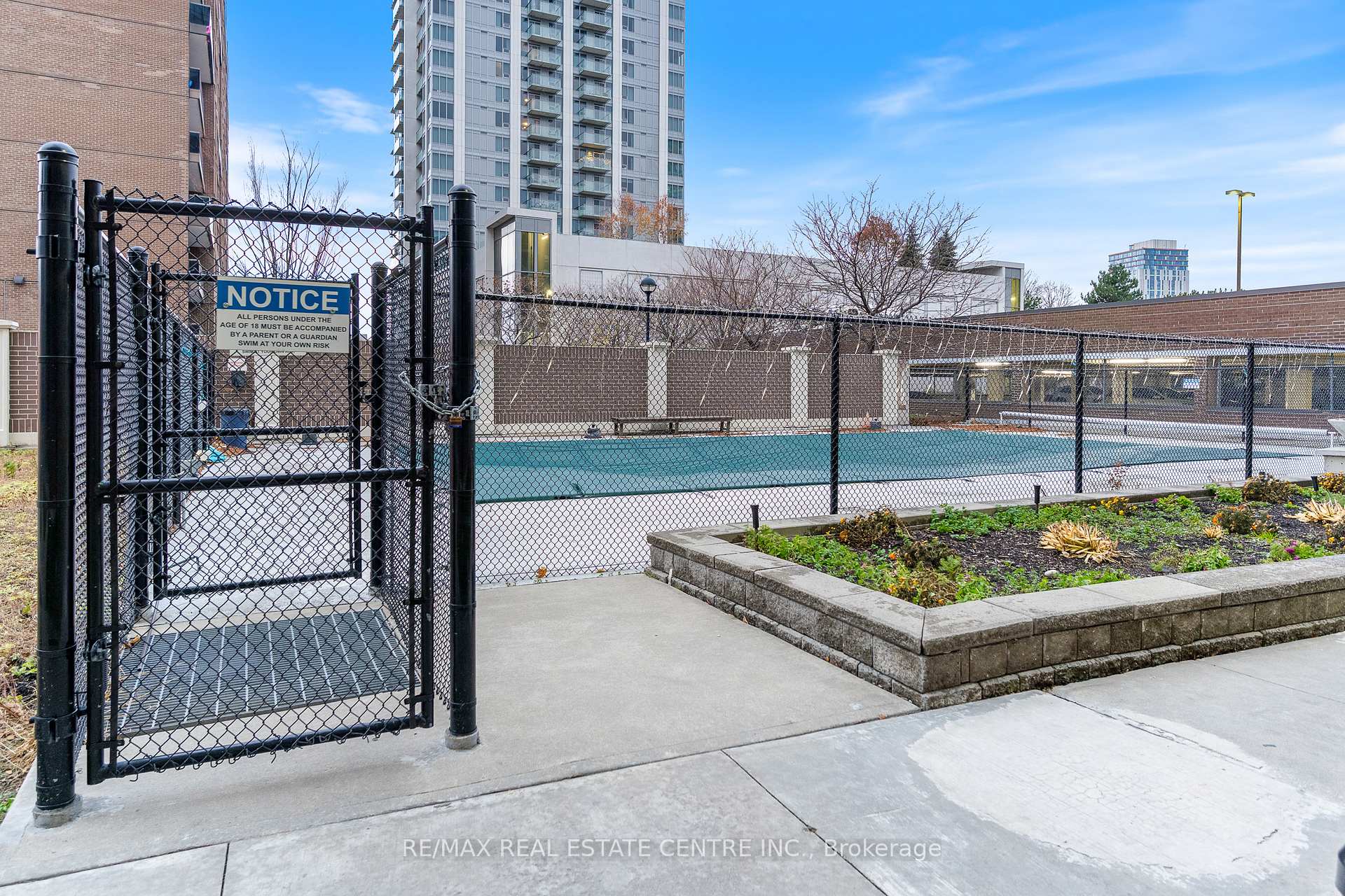Photo 36 of Unit 404, 4 Lisa Street, Brampton, Queen Street Corridor — HOMEH