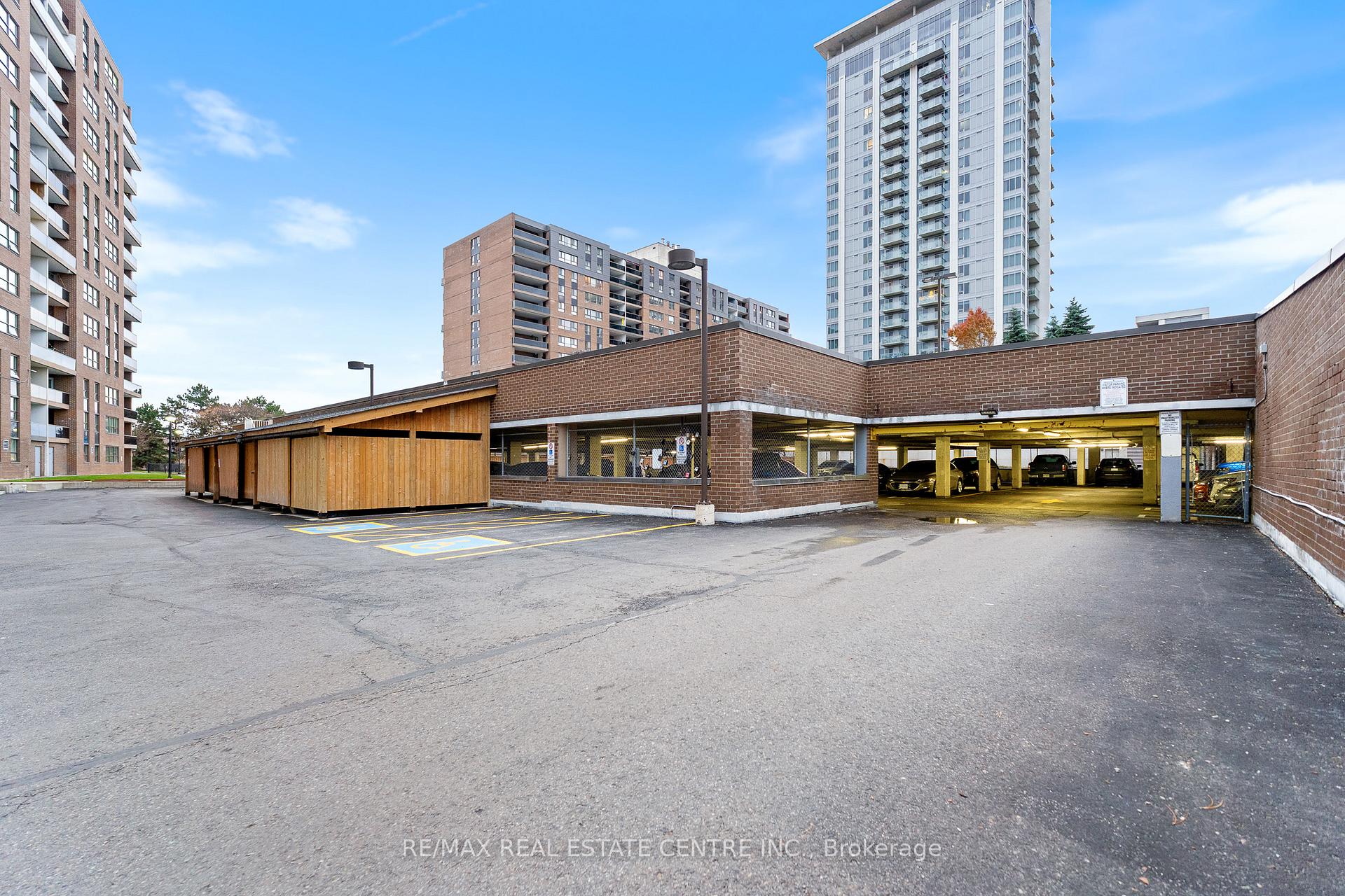 Photo 22 of Unit 404, 4 Lisa Street, Brampton, Queen Street Corridor — HOMEH