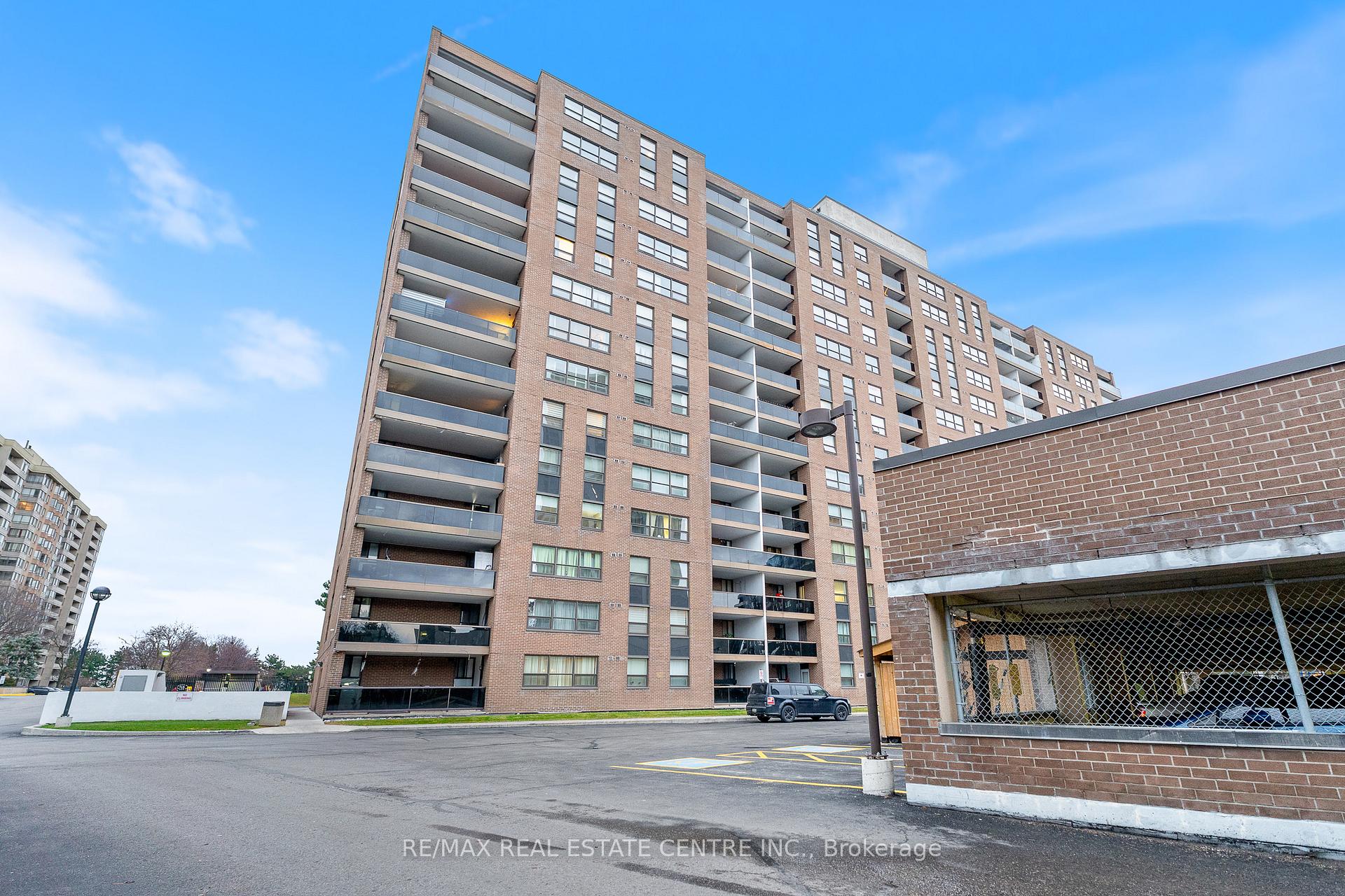 Photo 38 of Unit 404, 4 Lisa Street, Brampton, Queen Street Corridor — HOMEH