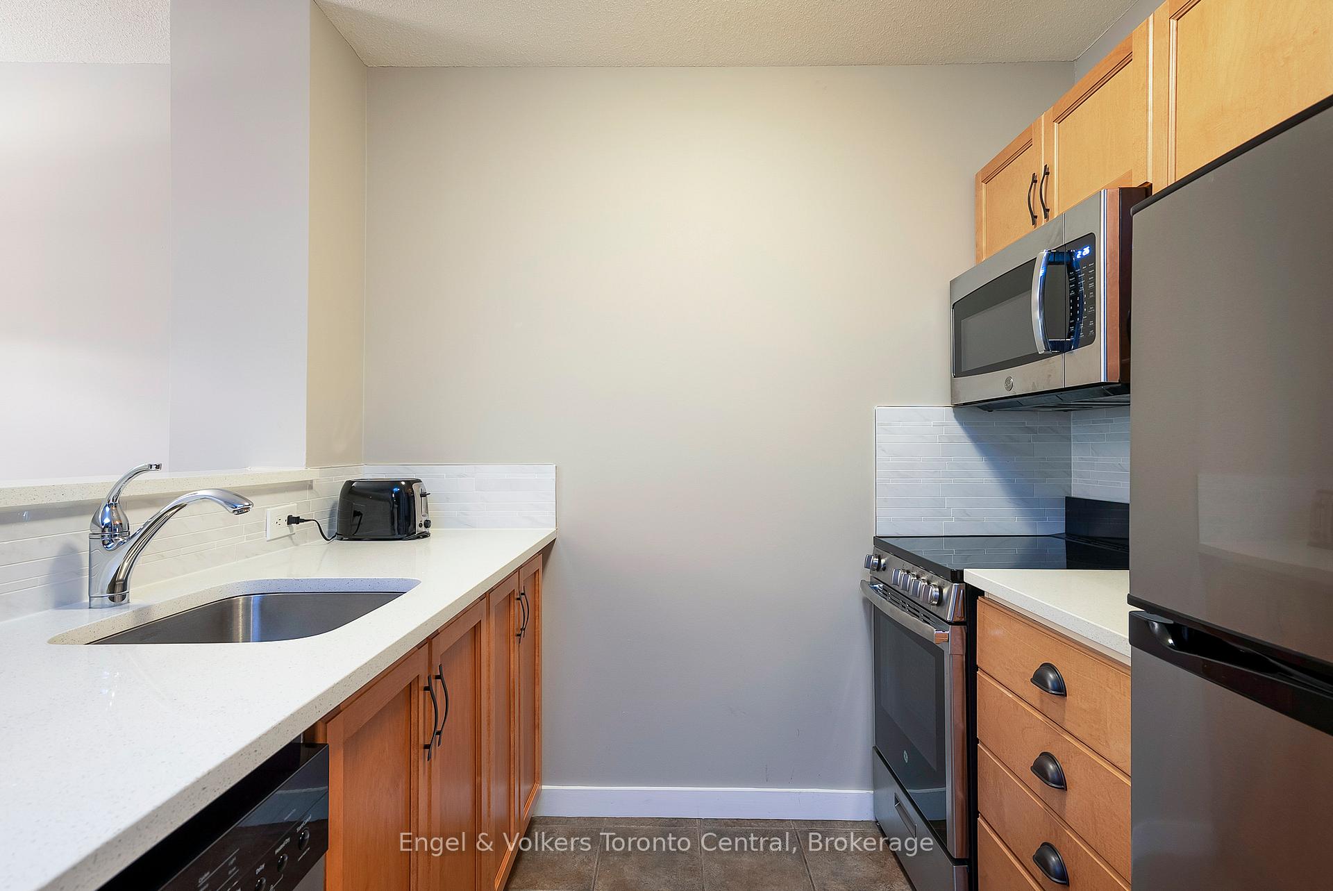 Photo 18 of Unit 241, 156 Jozo Weider Boulevard, Blue Mountains — HOMEH