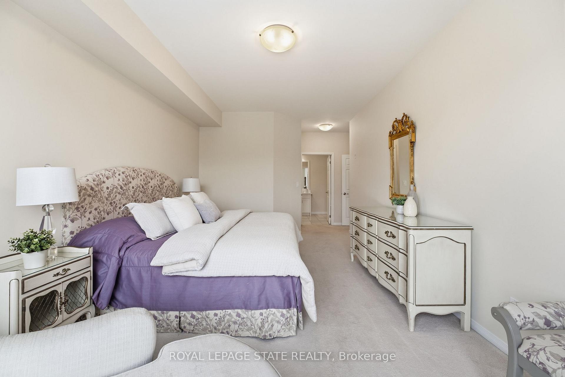 Photo 9 of Unit 706, 3000 Creekside Drive, Hamilton, Dundas — HOMEH