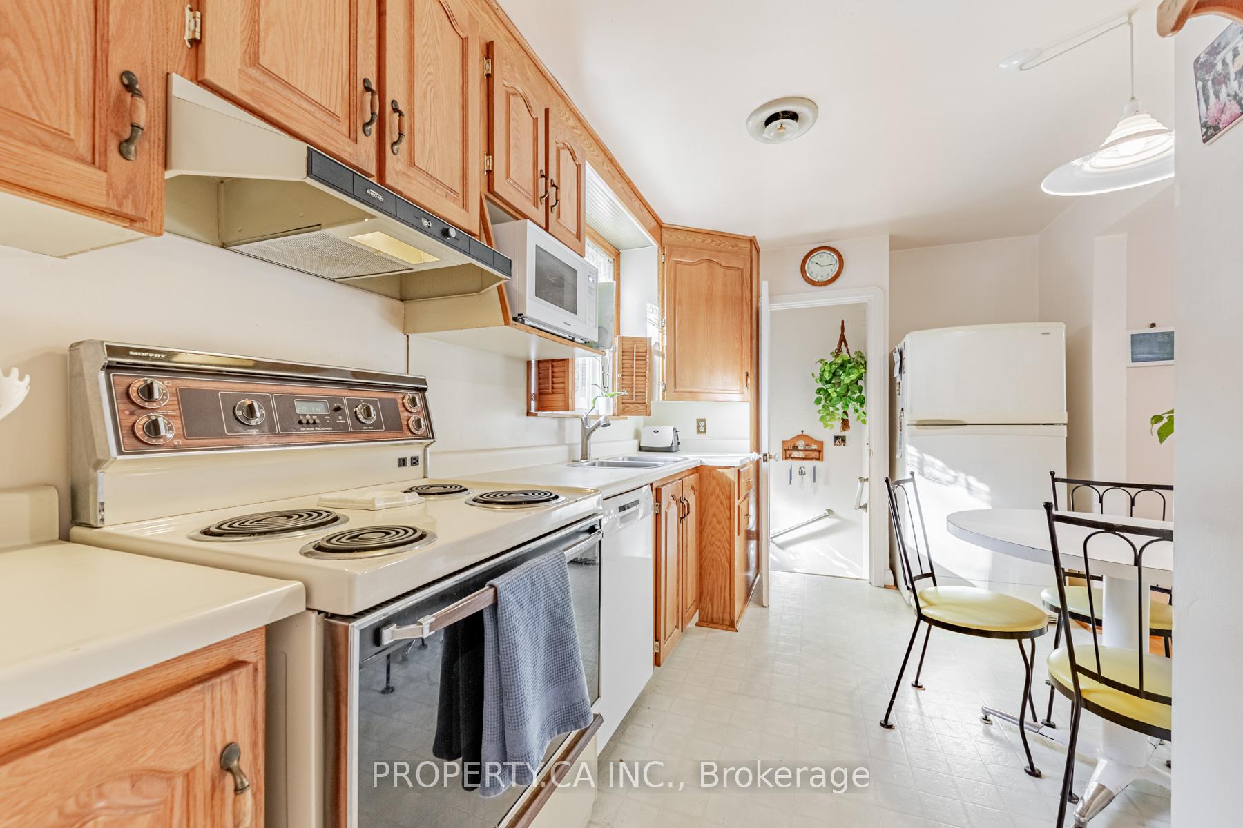 Photo 26 of 82 Cedarcrest Boulevard, Toronto, O'Connor-Parkview — HOMEH