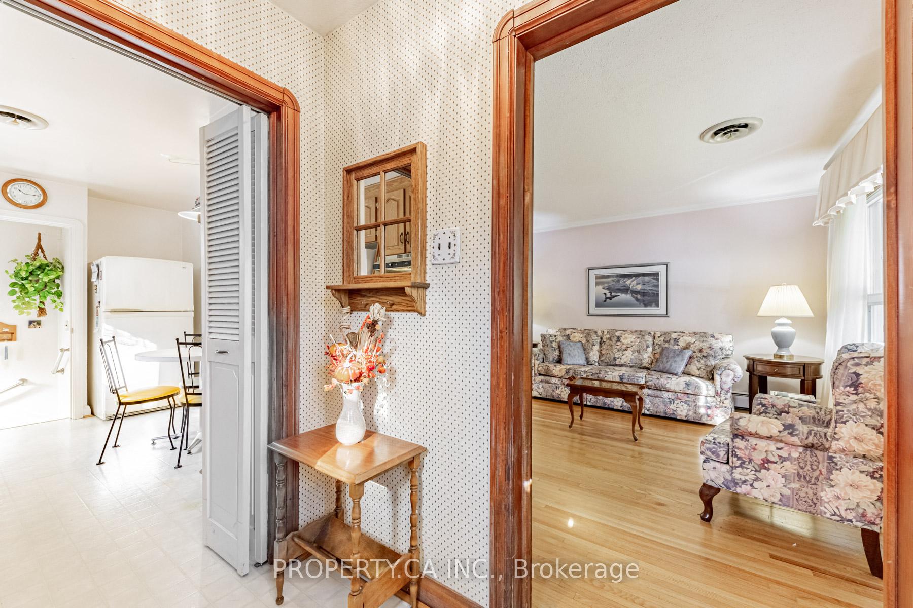 Photo 13 of 82 Cedarcrest Boulevard, Toronto, O'Connor-Parkview — HOMEH