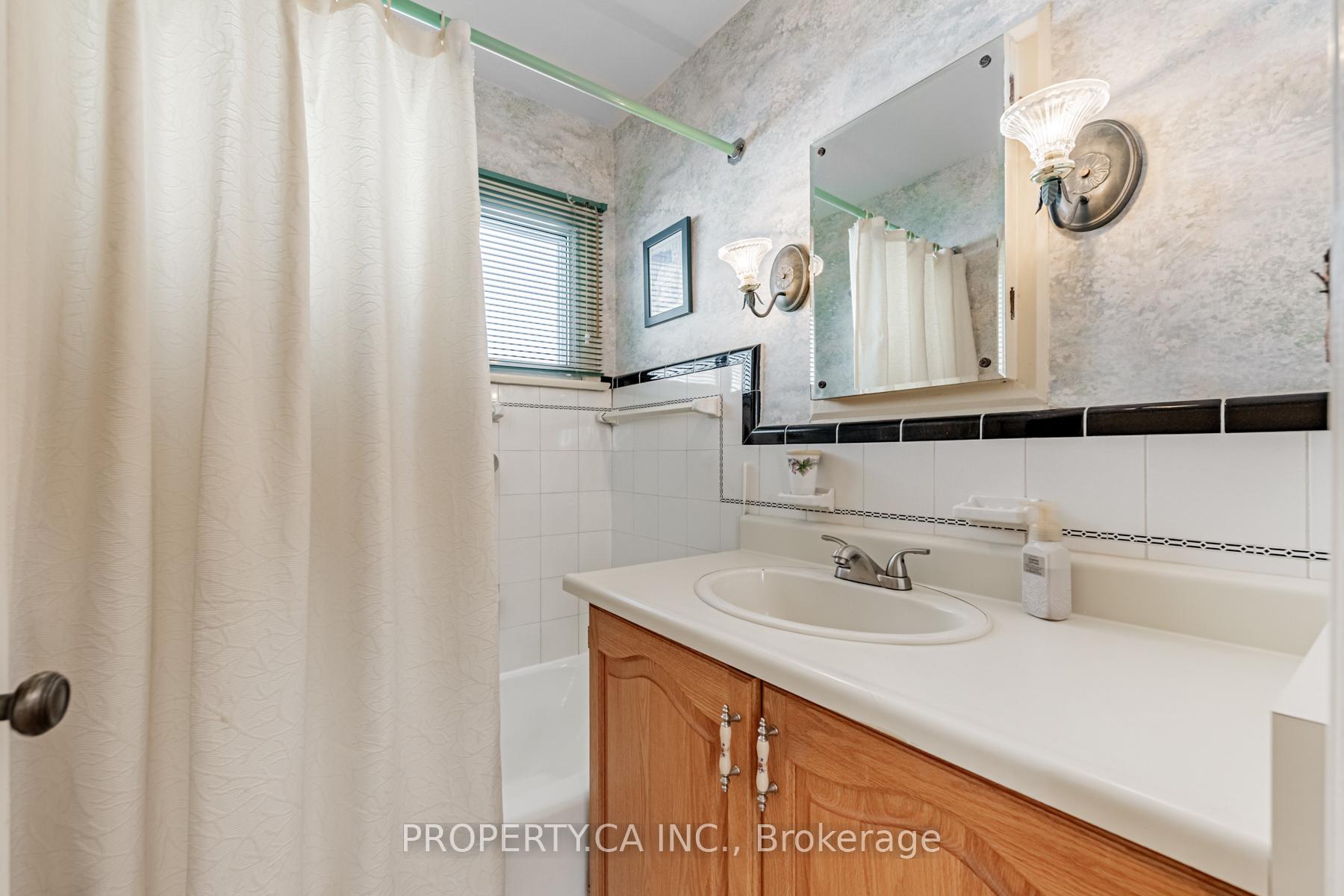 Photo 6 of 82 Cedarcrest Boulevard, Toronto, O'Connor-Parkview — HOMEH