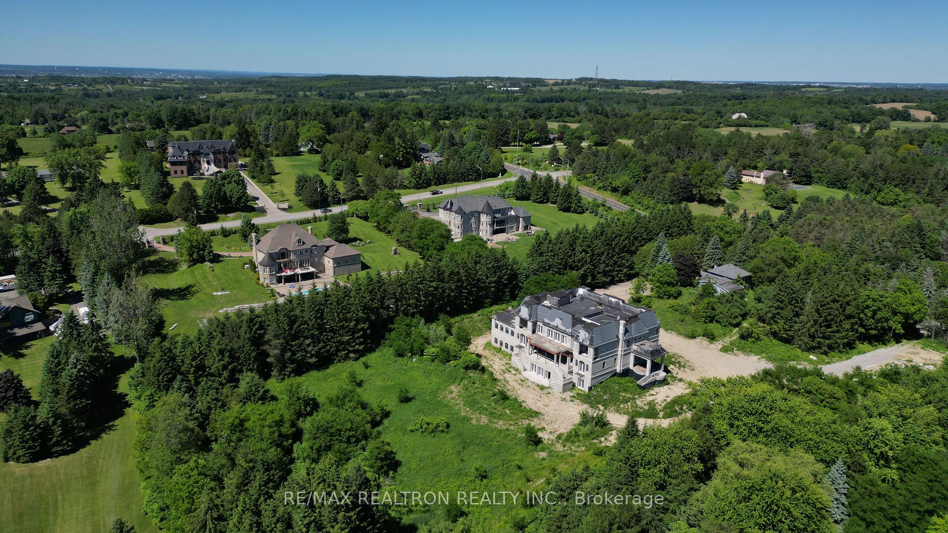 Photo 8 of 15230 Keele Street, King, Rural King — HOMEH