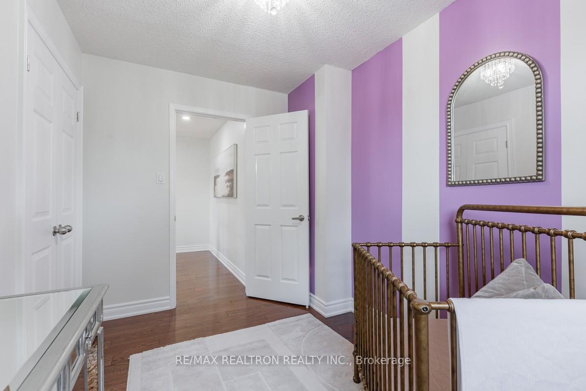 Photo 14 of 1206 Halsey Lane, Pickering, Liverpool — HOMEH
