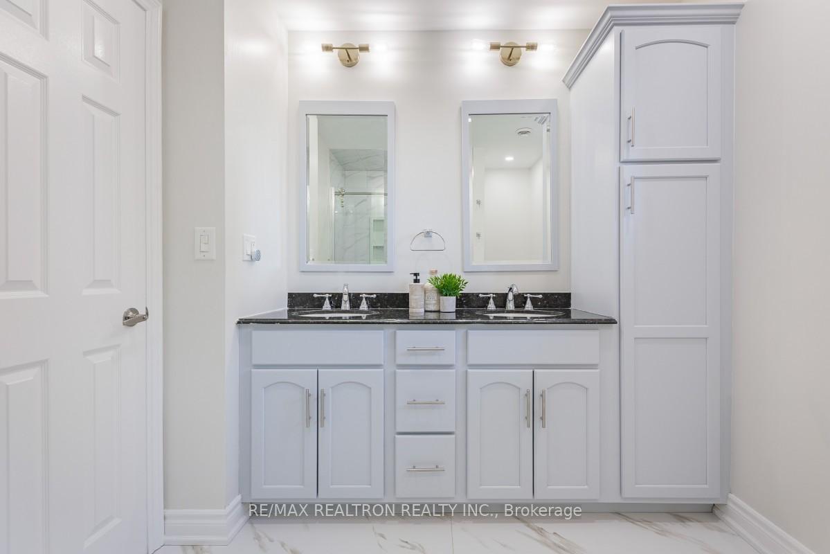 Photo 32 of 1206 Halsey Lane, Pickering, Liverpool — HOMEH