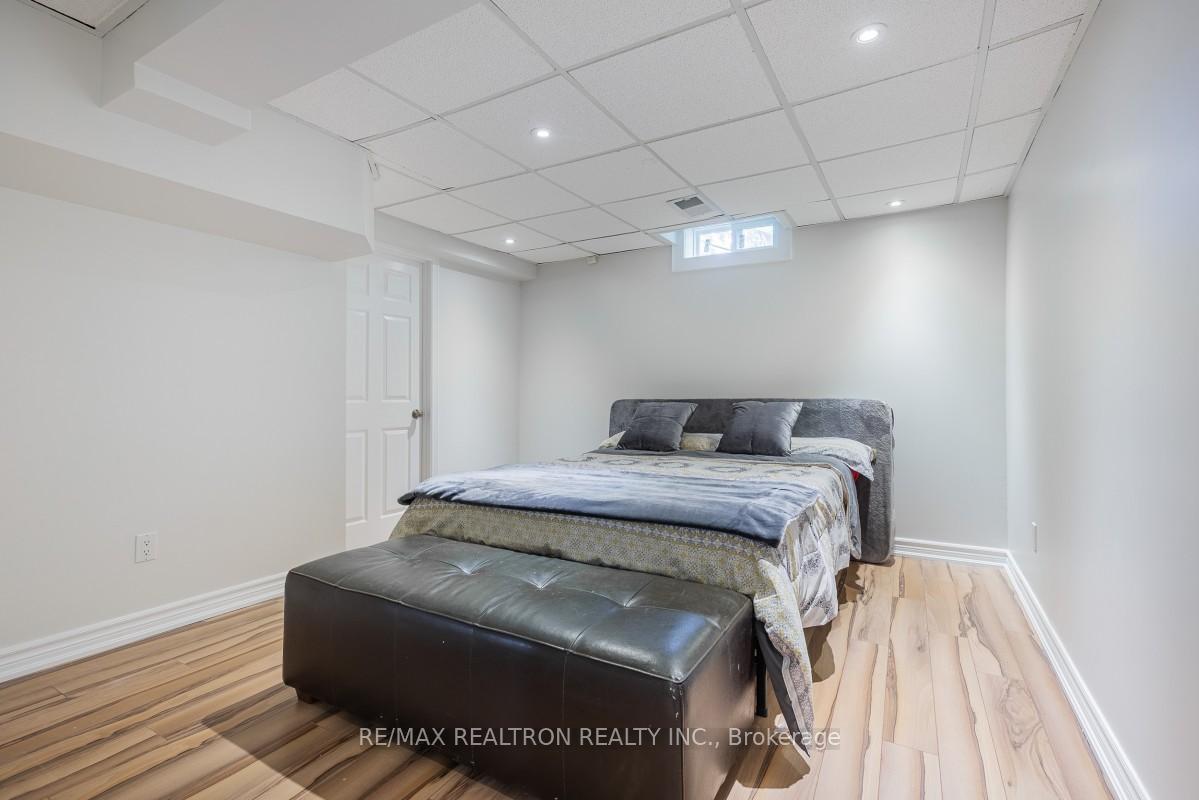 Photo 48 of 1206 Halsey Lane, Pickering, Liverpool — HOMEH