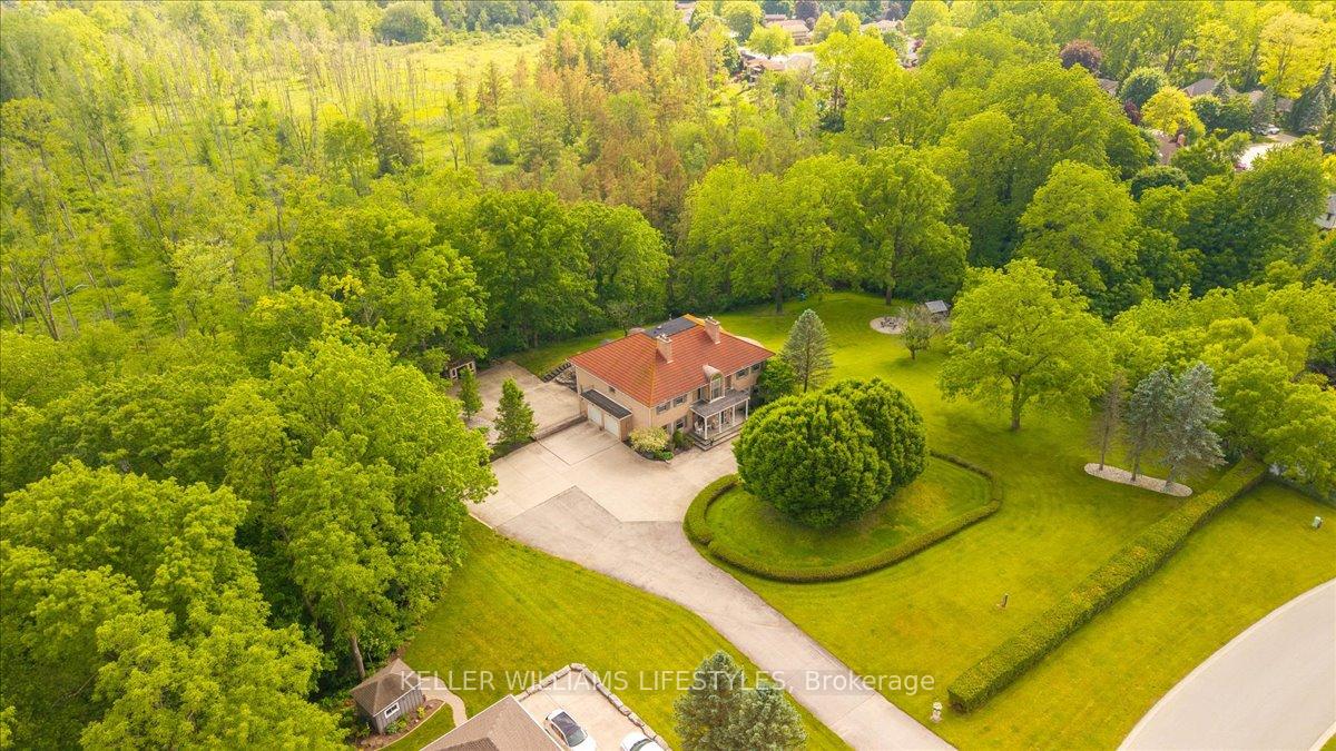 Photo 9 of 262 Pinetree Lane, Strathroy-Caradoc, NE — HOMEH
