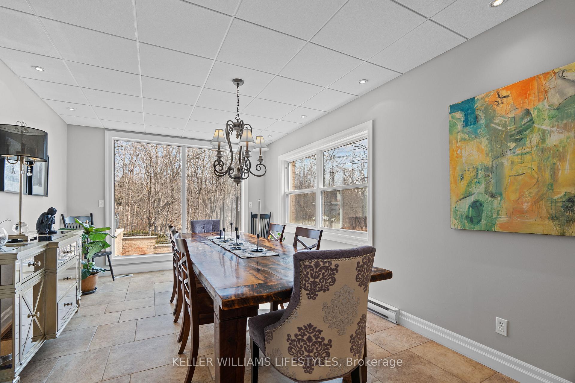 Photo 26 of 262 Pinetree Lane, Strathroy-Caradoc, NE — HOMEH