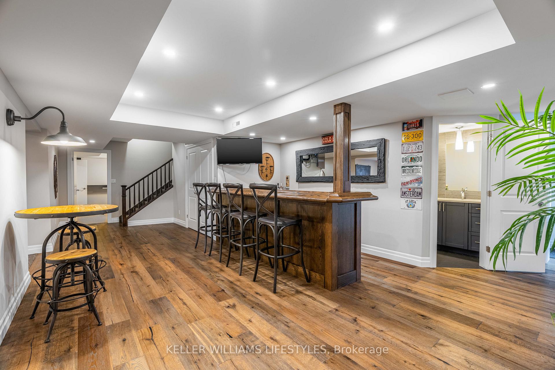 Photo 35 of 262 Pinetree Lane, Strathroy-Caradoc, NE — HOMEH