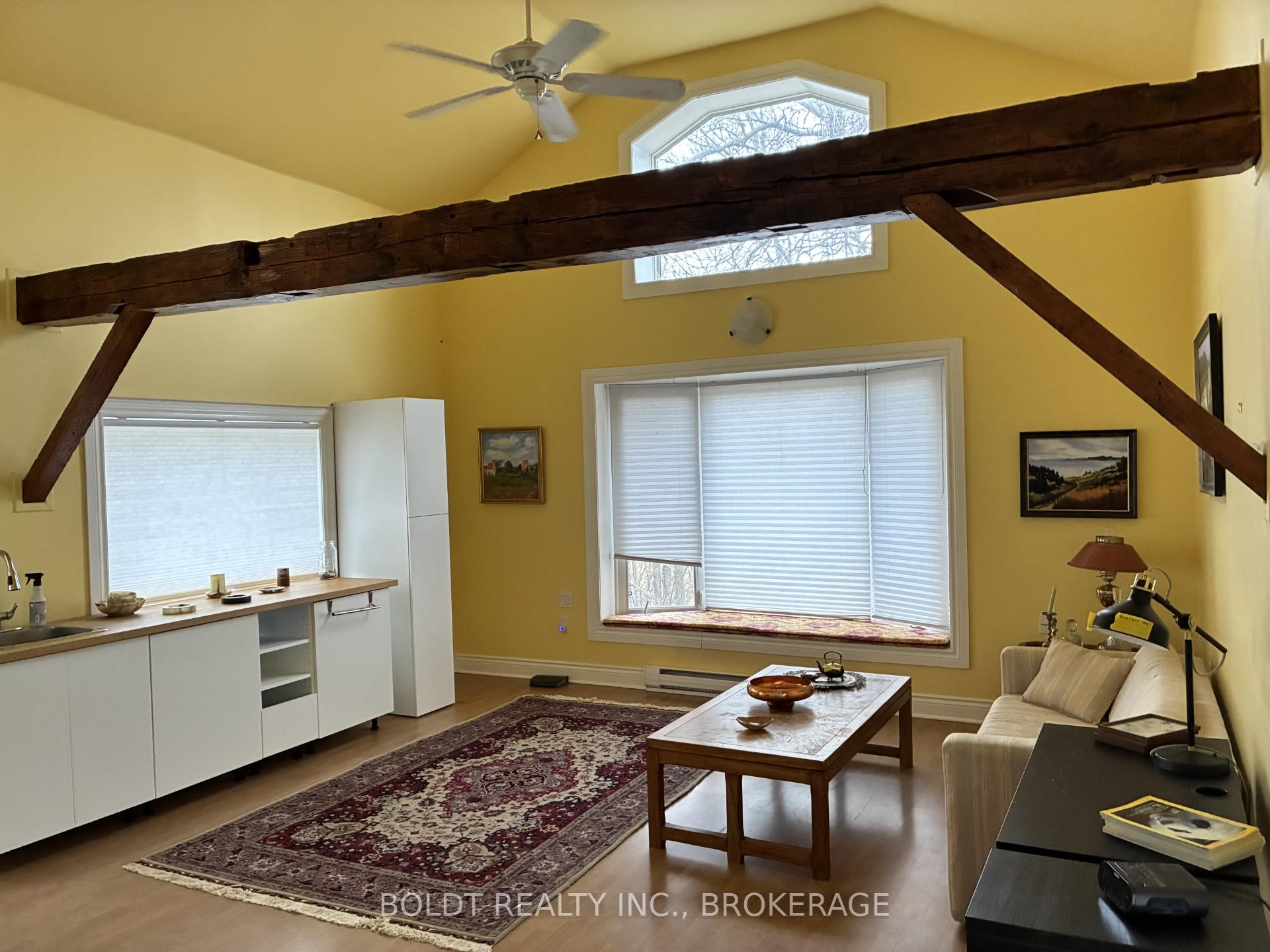 Photo 5 of 4620 Thirty Road, Lincoln, Lincoln Lake — HOMEH