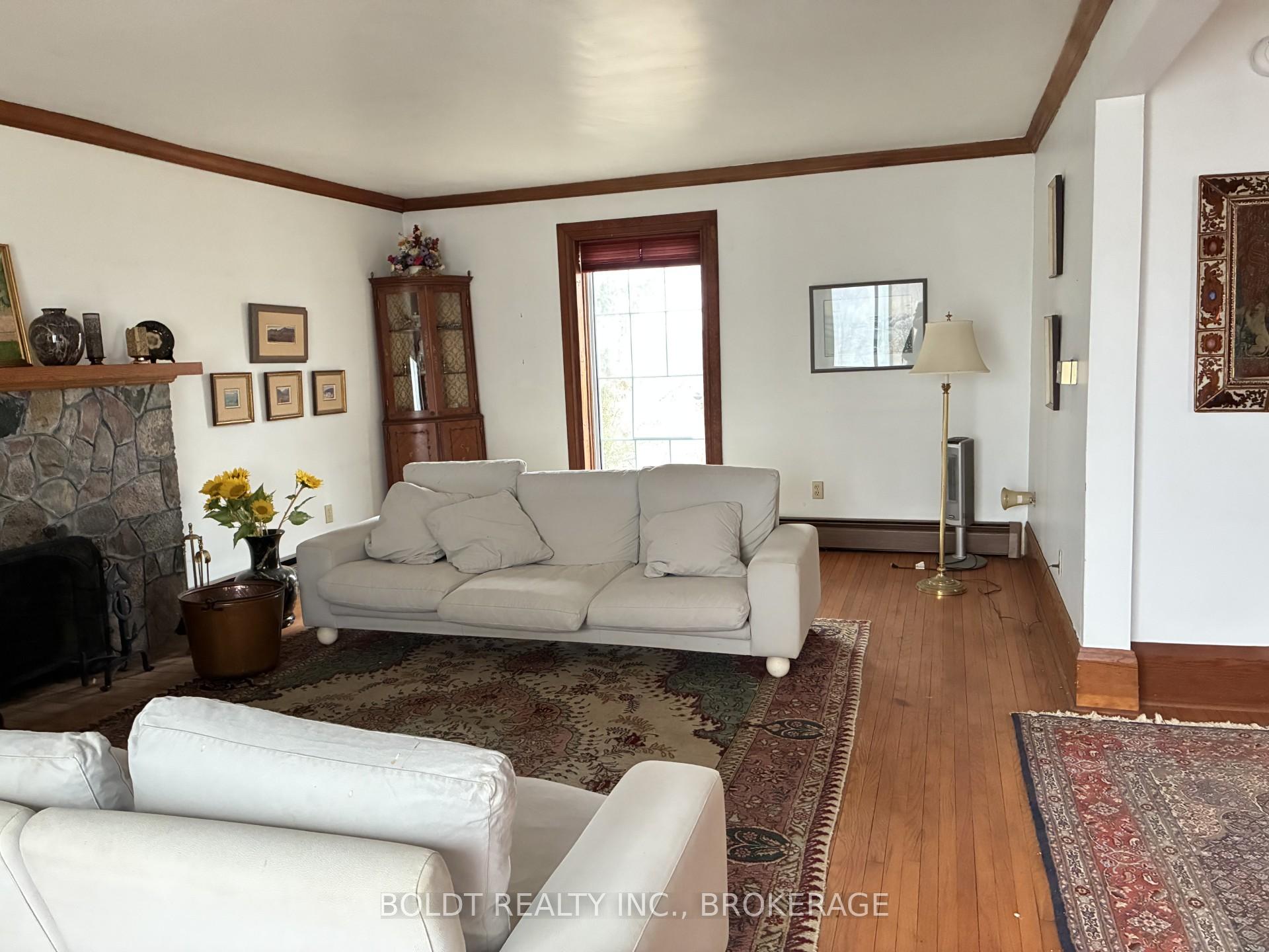 Photo 27 of 4620 Thirty Road, Lincoln, Lincoln Lake — HOMEH