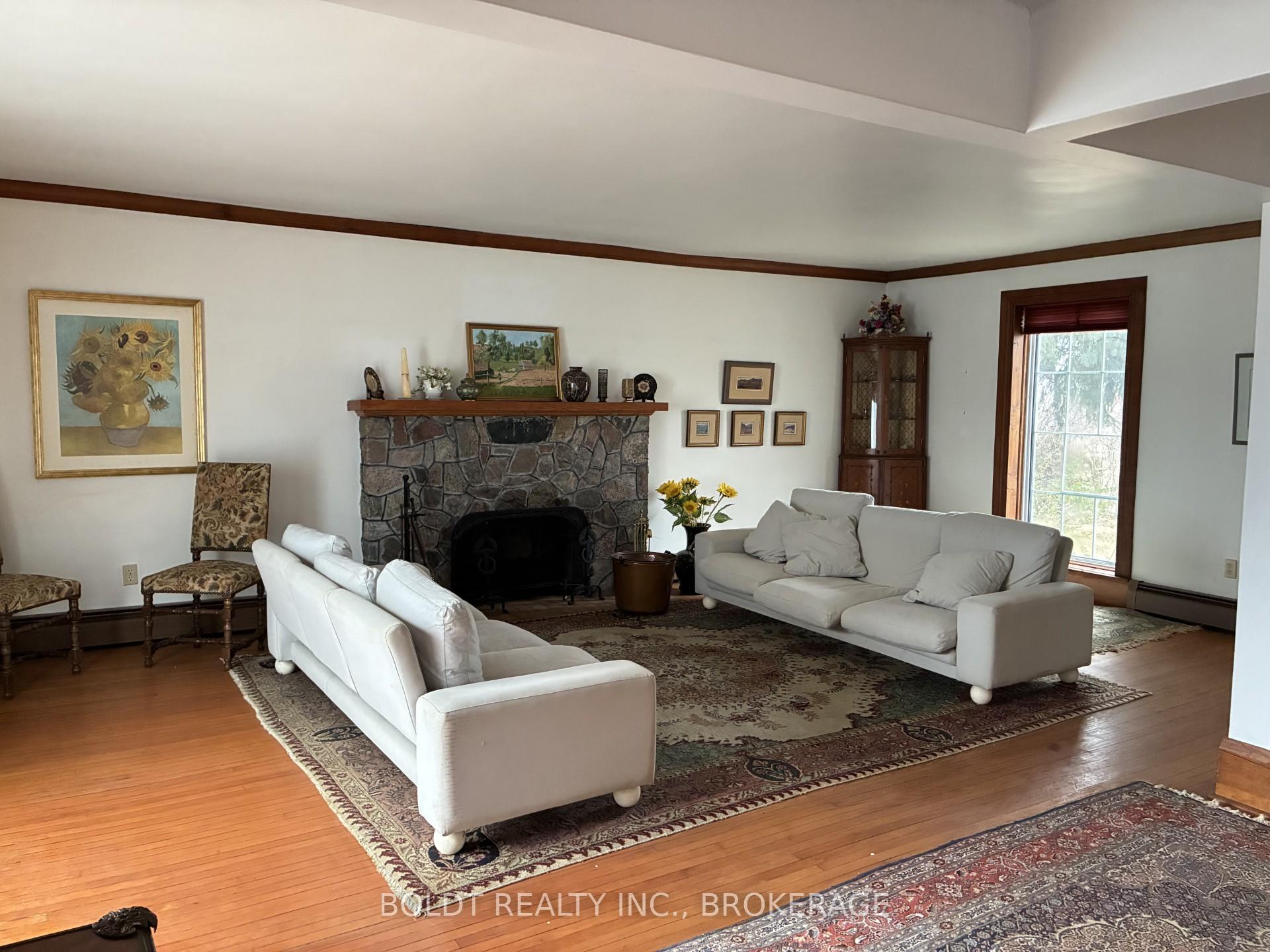 Photo 25 of 4620 Thirty Road, Lincoln, Lincoln Lake — HOMEH