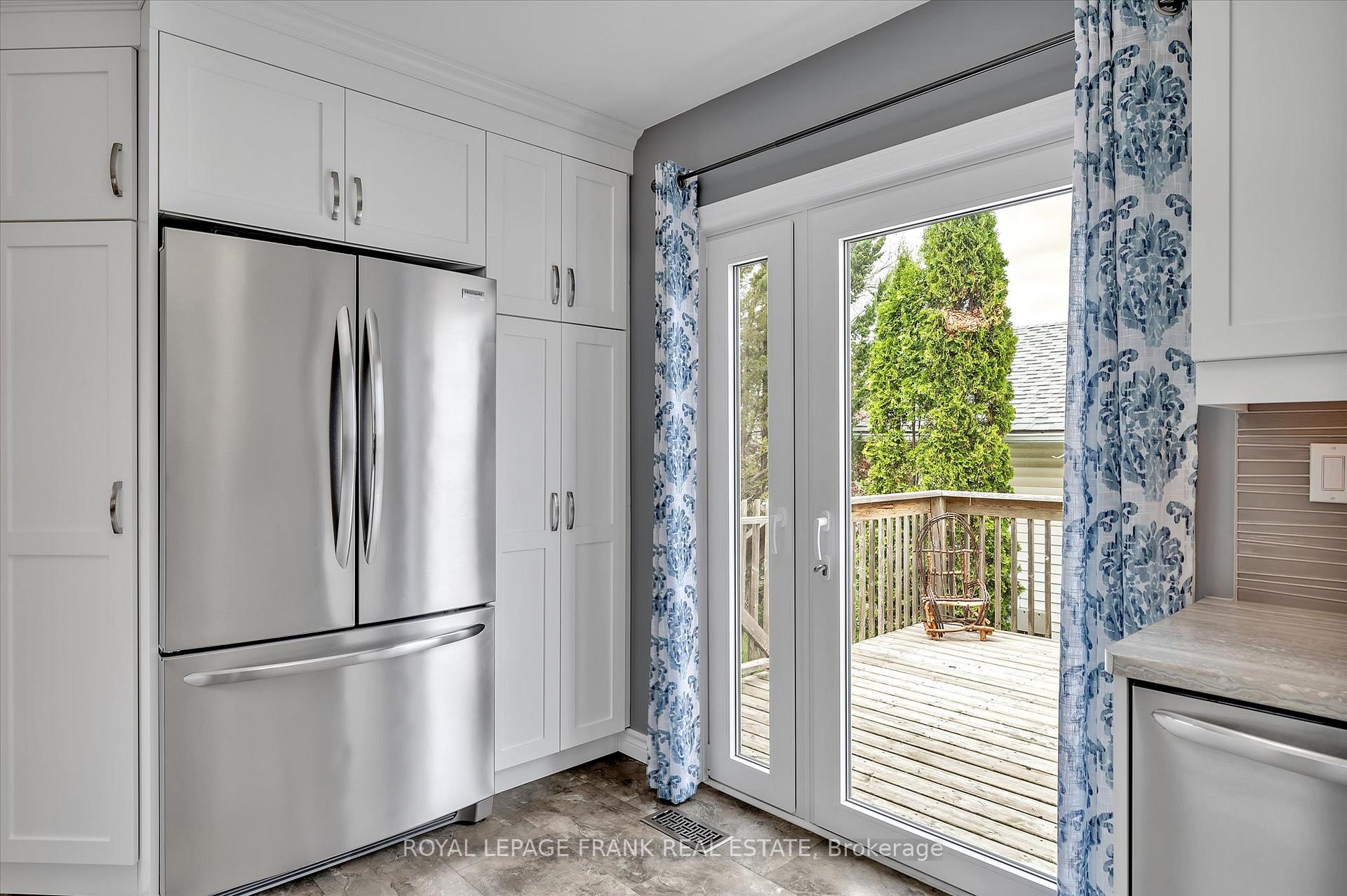 Photo 13 of 2114 Easthill Drive, Peterborough, Ashburnham Ward 4 — HOMEH