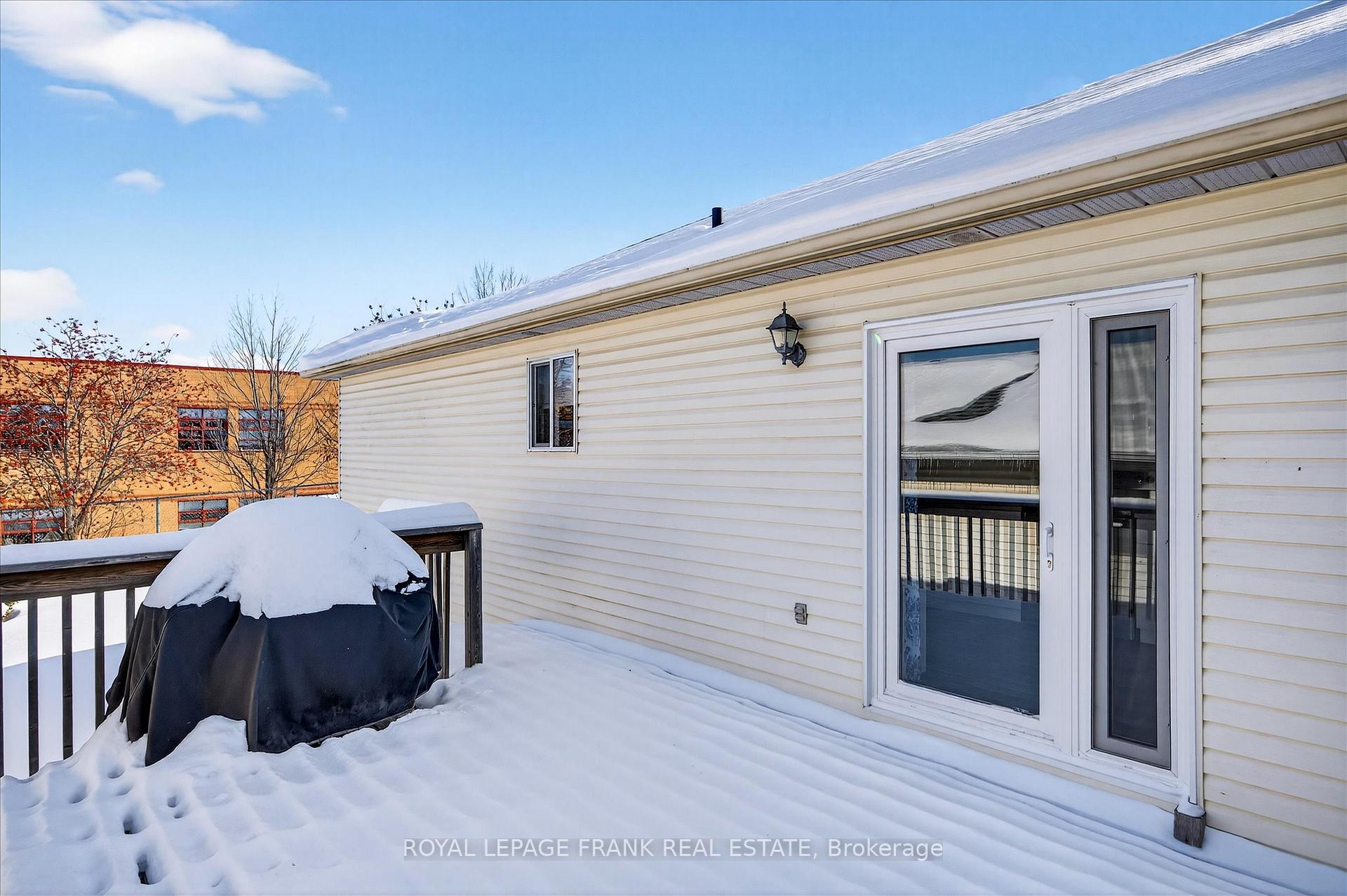 Photo 5 of 2114 Easthill Drive, Peterborough, Ashburnham Ward 4 — HOMEH
