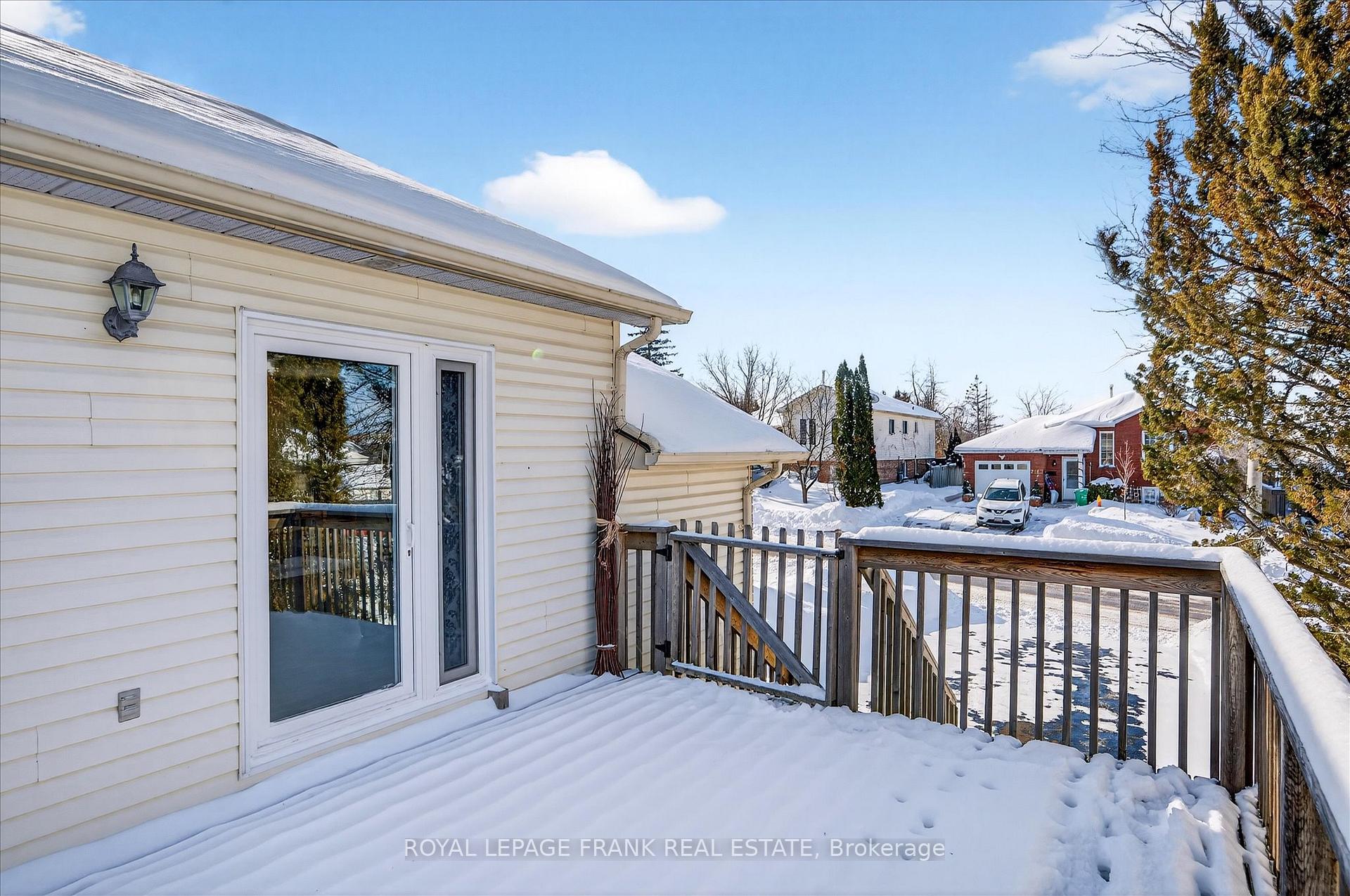 Photo 12 of 2114 Easthill Drive, Peterborough, Ashburnham Ward 4 — HOMEH