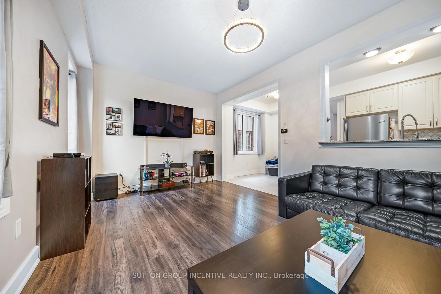 Photo 25 of 105 Collier Crescent, Essa, Angus — HOMEH