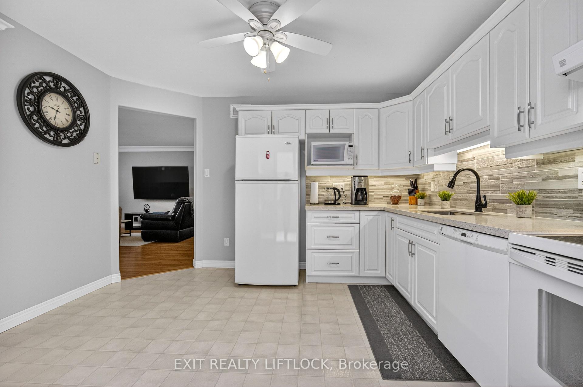 Photo 16 of 746 Hargrove Trail, Peterborough, Ashburnham Ward 4 — HOMEH