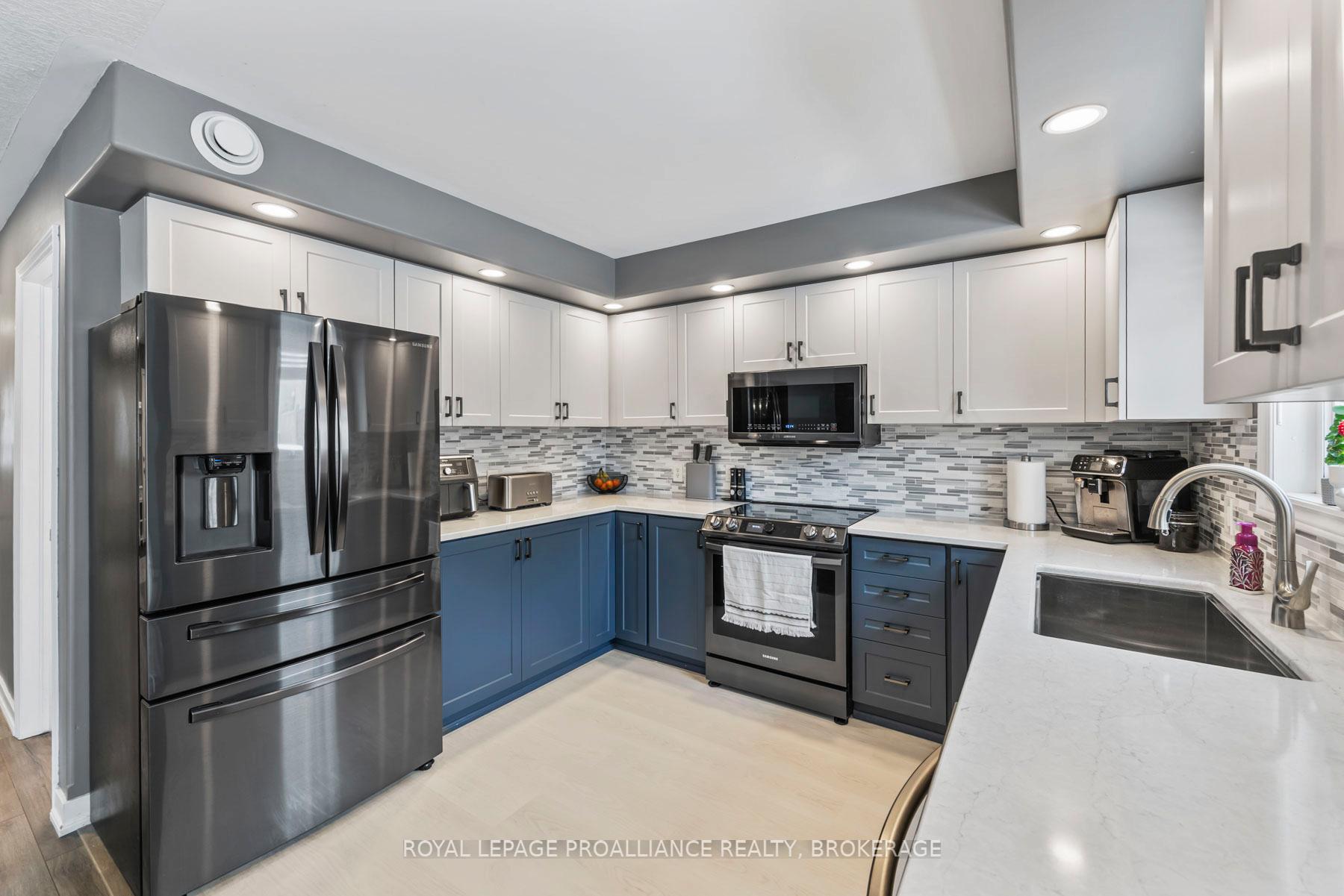 Photo 27 of 174 MacDougall Drive, Loyalist, Amherstview — HOMEH