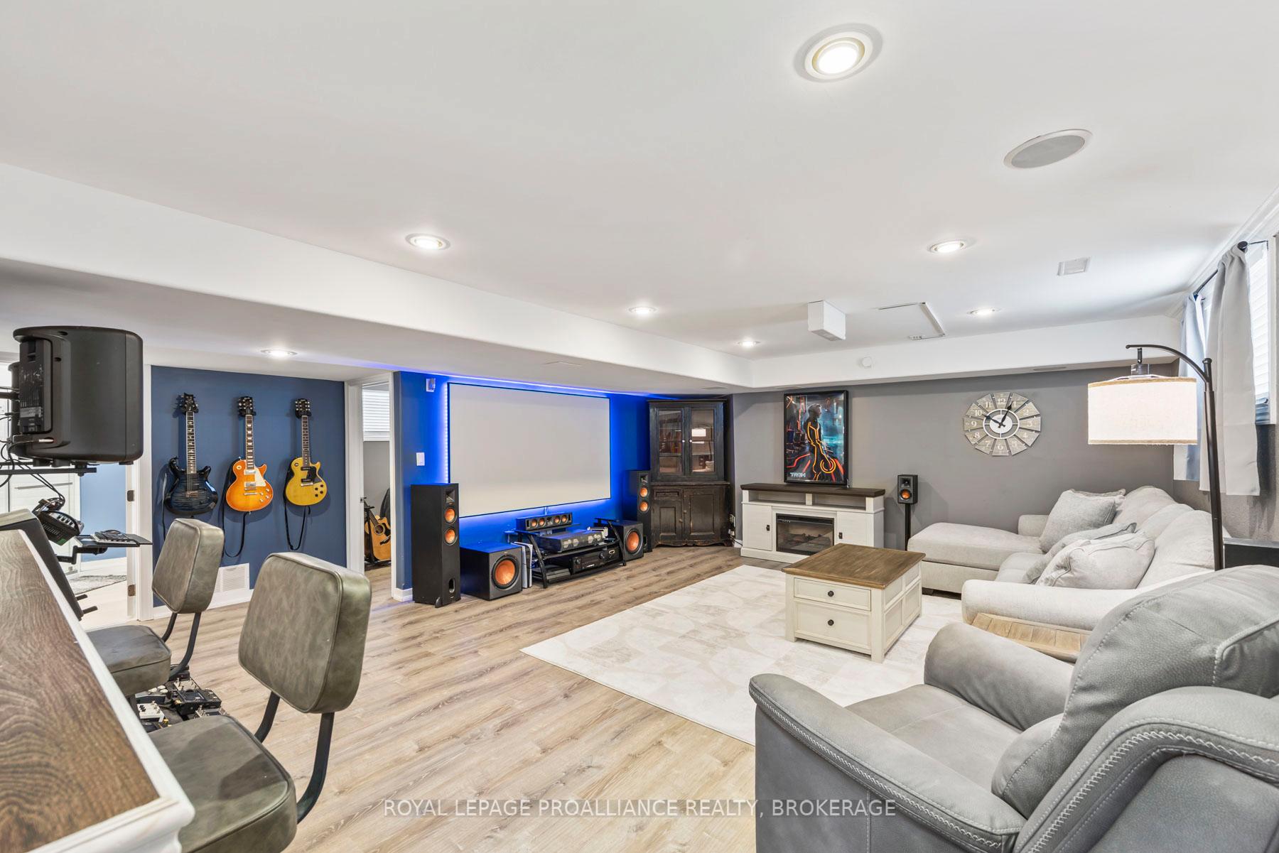 Photo 34 of 174 MacDougall Drive, Loyalist, Amherstview — HOMEH