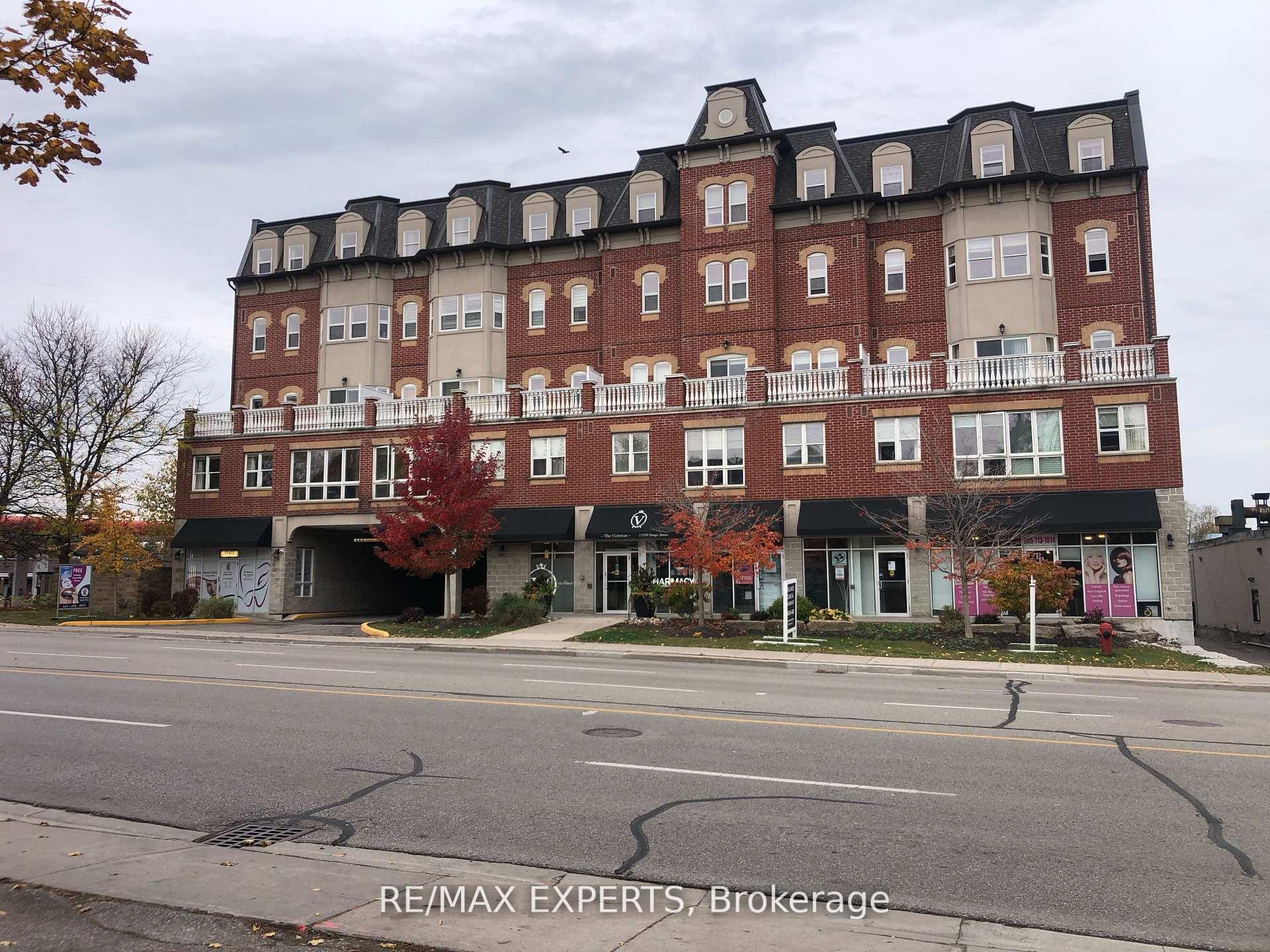 Front of Unit 207, 15450 Yonge Street S