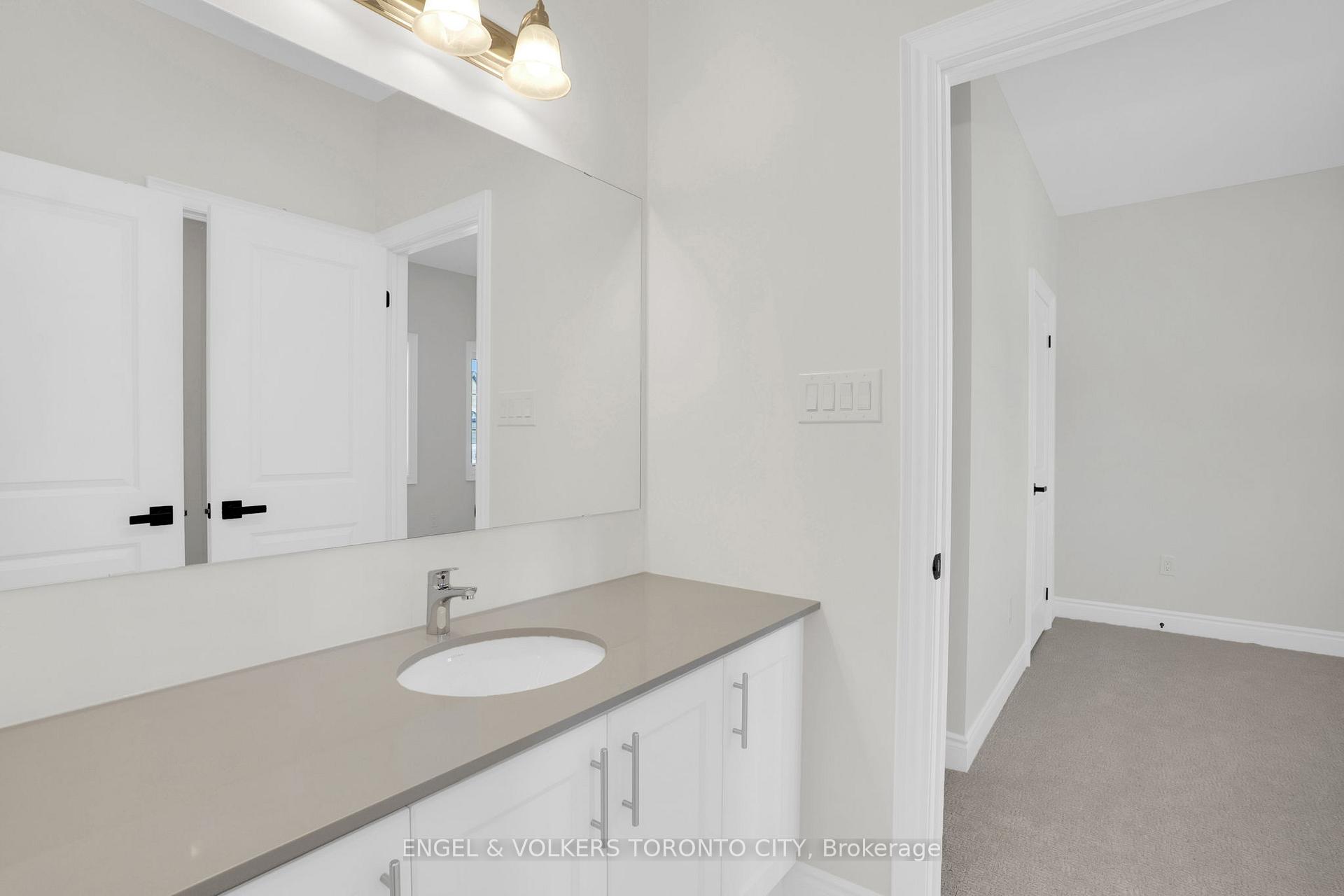 Photo 15 of 58 Claremont Drive N, Brampton, Sandringham-Wellington North — HOMEH