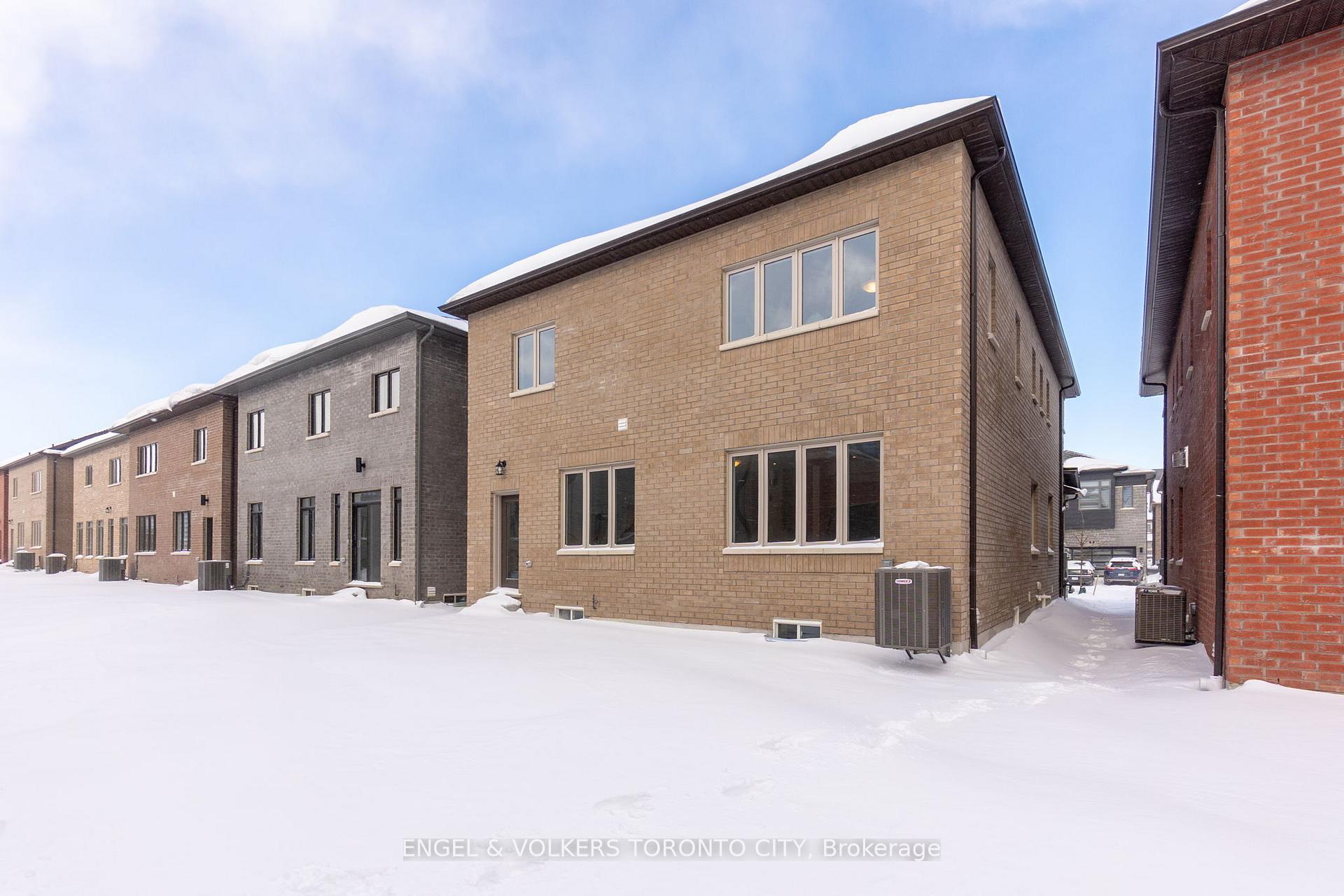 Photo 23 of 58 Claremont Drive N, Brampton, Sandringham-Wellington North — HOMEH