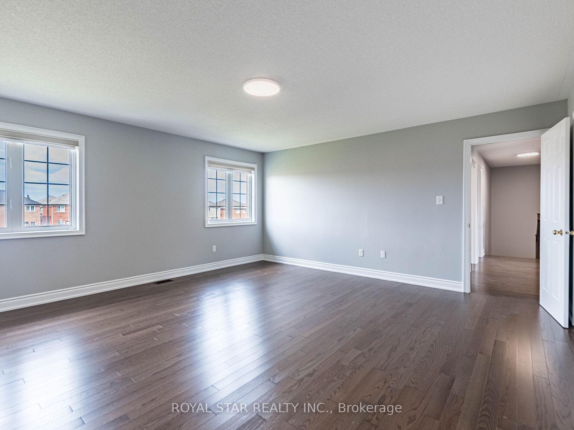 Photo 20 of 275 Checkerberry Crescent, Brampton, Sandringham-Wellington — HOMEH