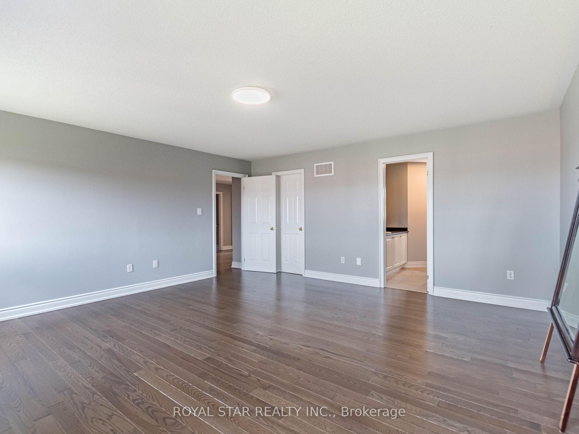 Photo 21 of 275 Checkerberry Crescent, Brampton, Sandringham-Wellington — HOMEH