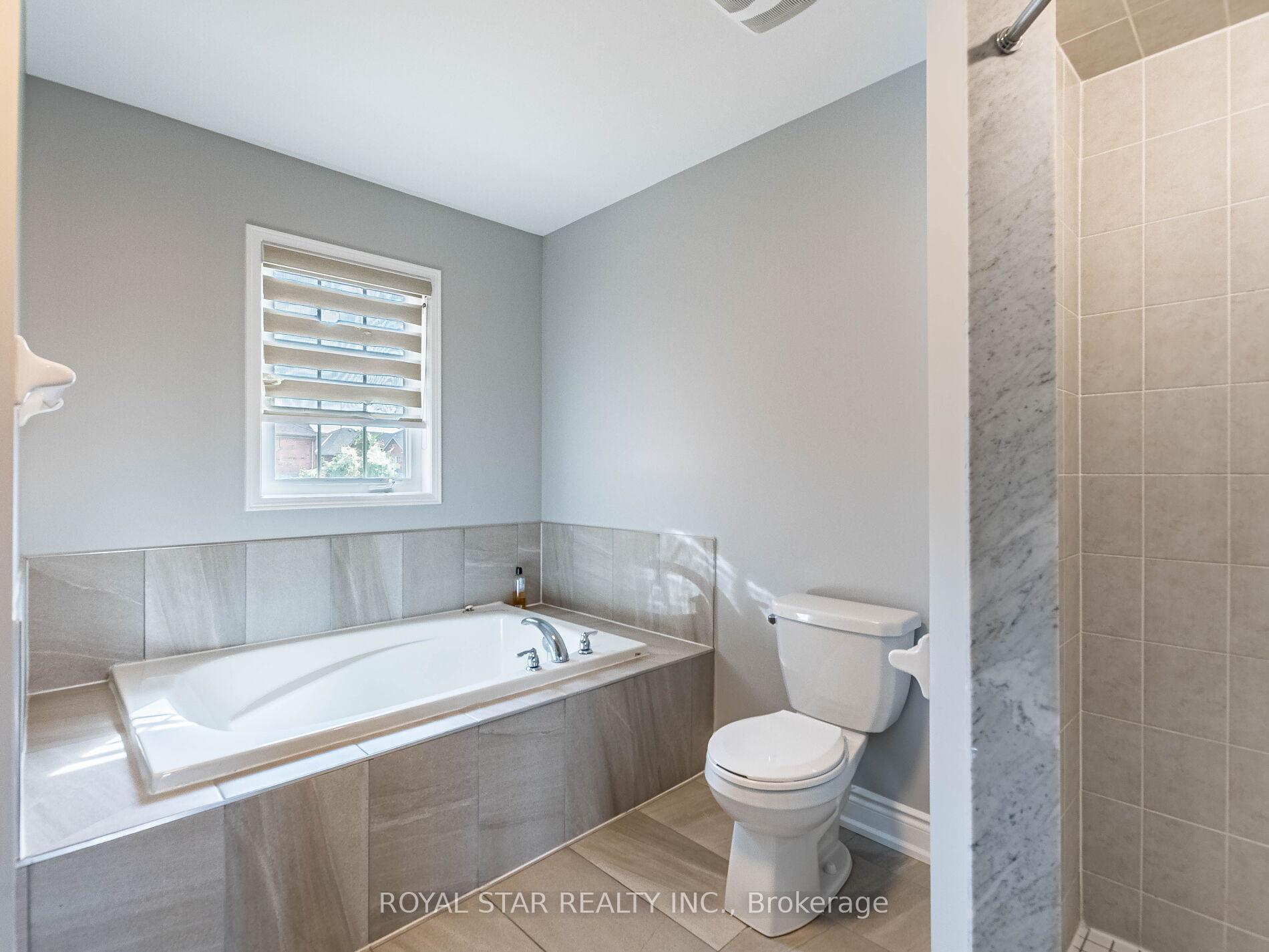 Photo 23 of 275 Checkerberry Crescent, Brampton, Sandringham-Wellington — HOMEH