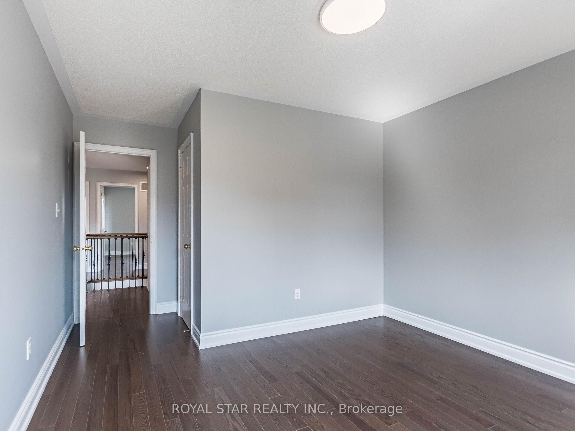 Photo 28 of 275 Checkerberry Crescent, Brampton, Sandringham-Wellington — HOMEH