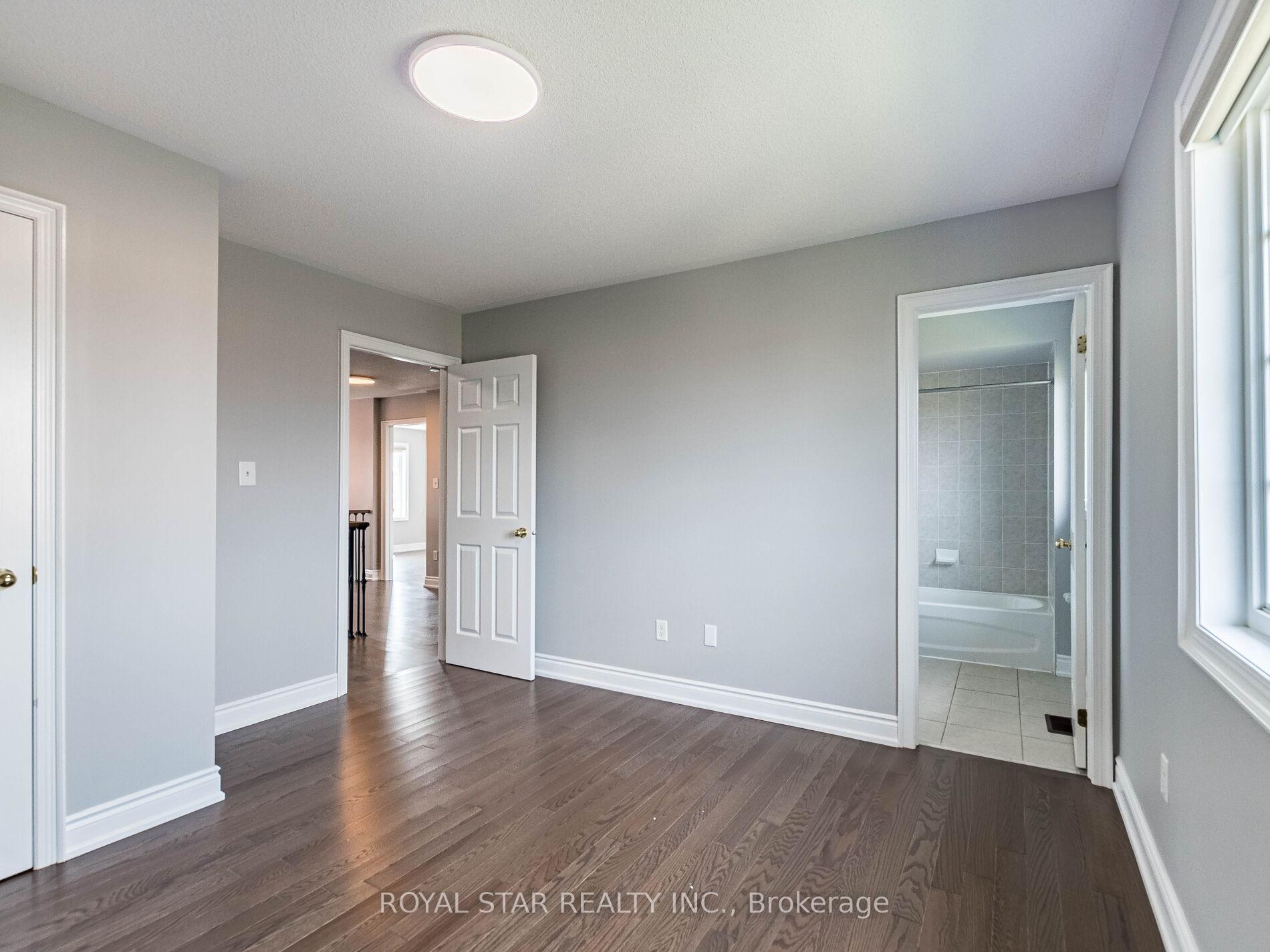Photo 33 of 275 Checkerberry Crescent, Brampton, Sandringham-Wellington — HOMEH