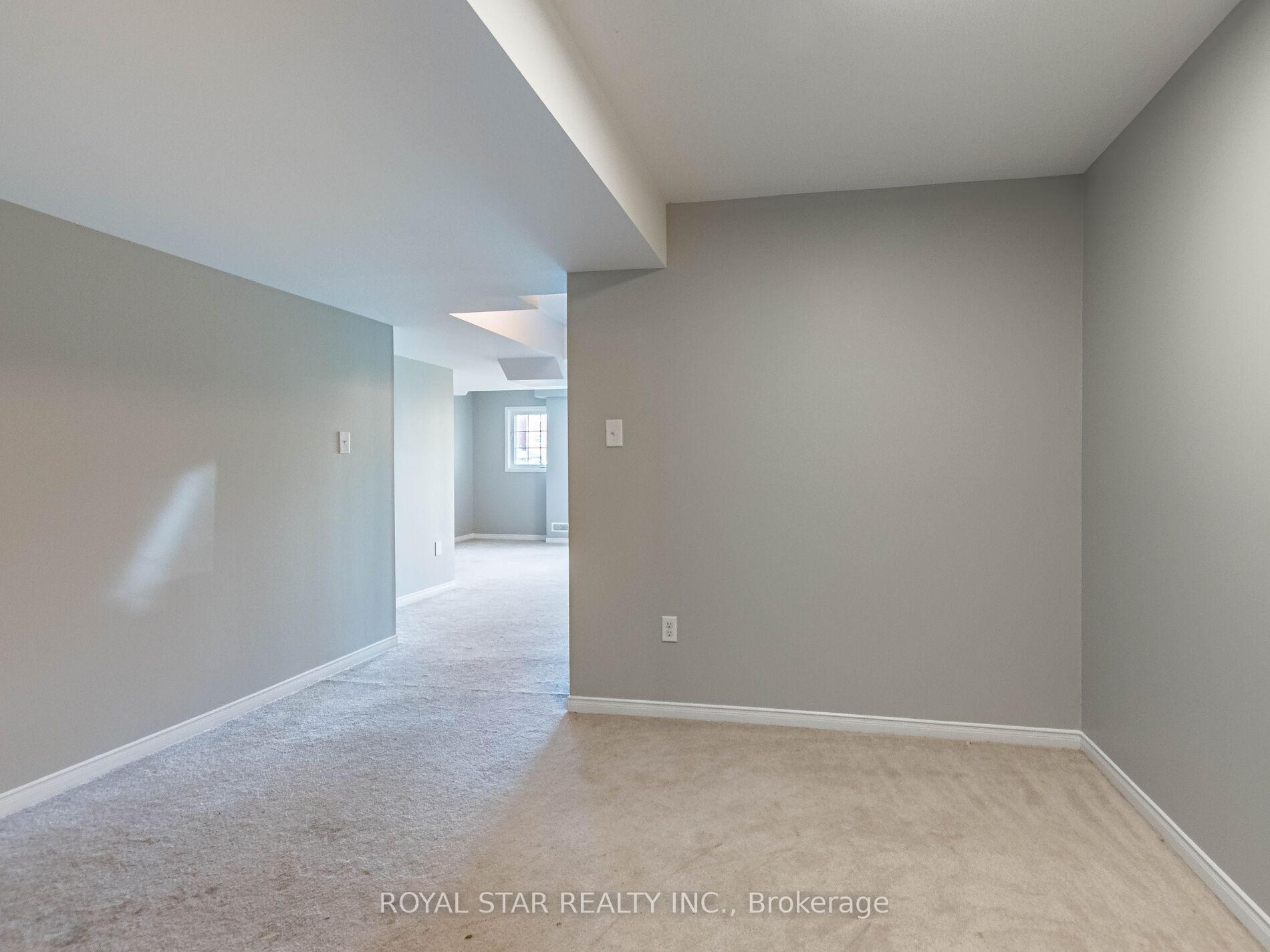 Photo 41 of 275 Checkerberry Crescent, Brampton, Sandringham-Wellington — HOMEH