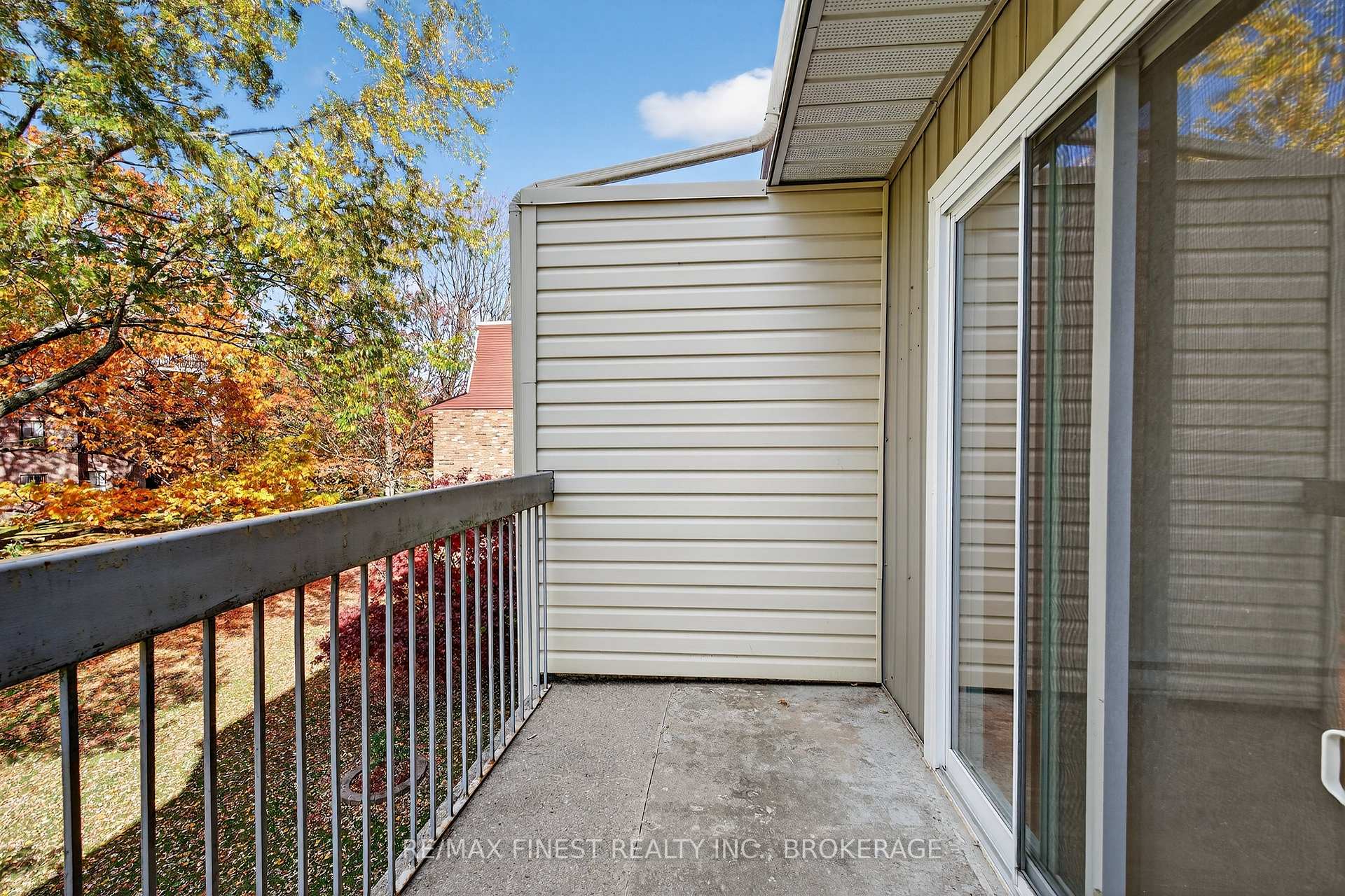 Photo 26 of Unit 303, 1010 Pembridge Crescent, Kingston, North of Taylor-Kidd Blvd — HOMEH