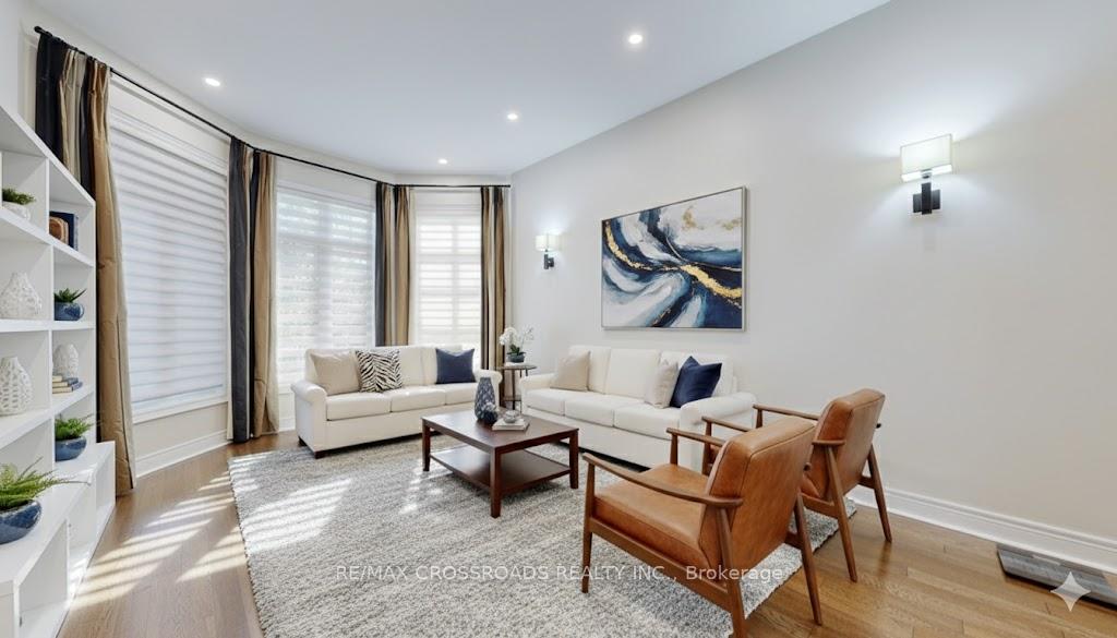 Photo 3 of 8 Roberson Drive, Ajax, Central West — HOMEH