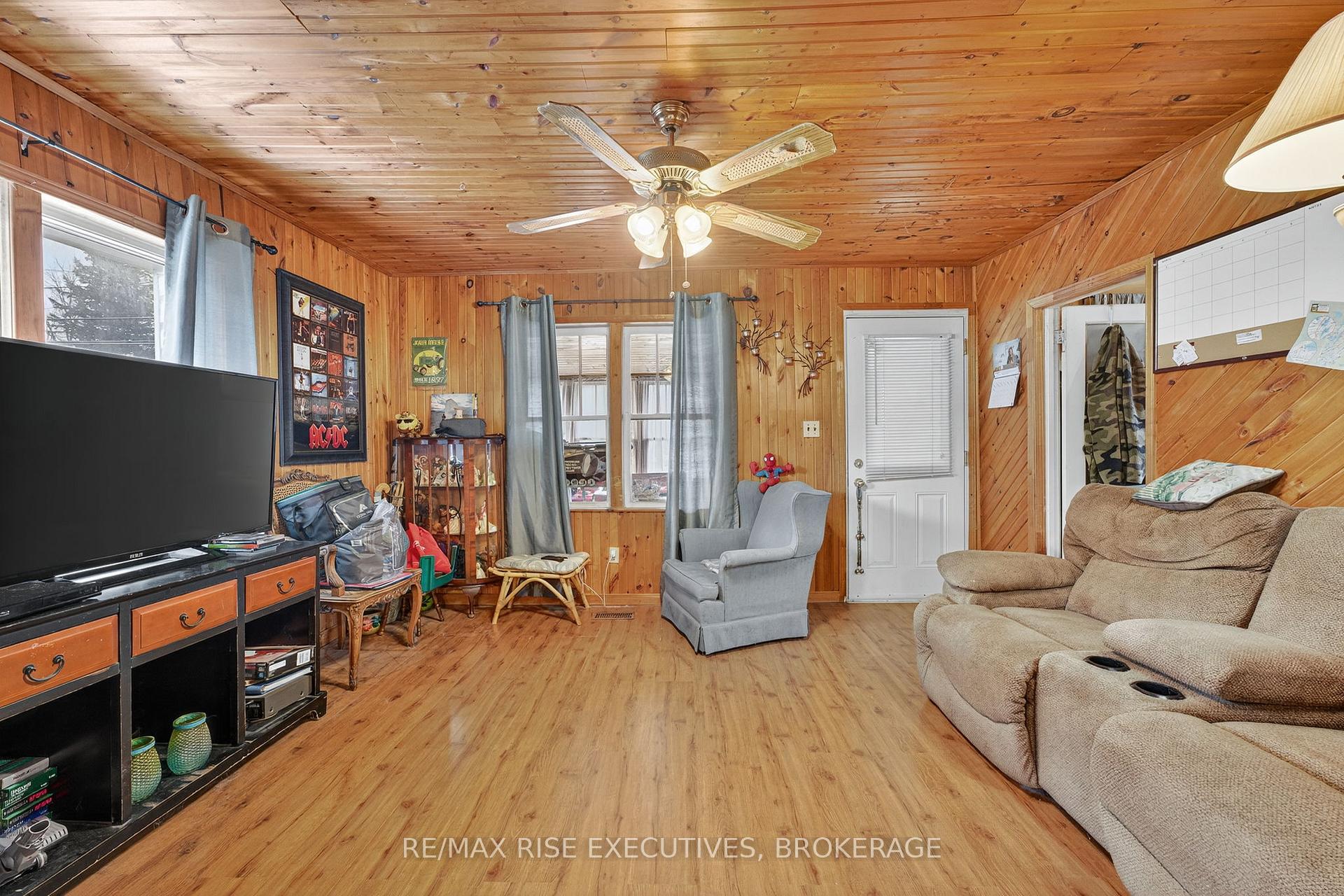 Photo 11 of 6862 Highway 38, Frontenac, Frontenac South — HOMEH