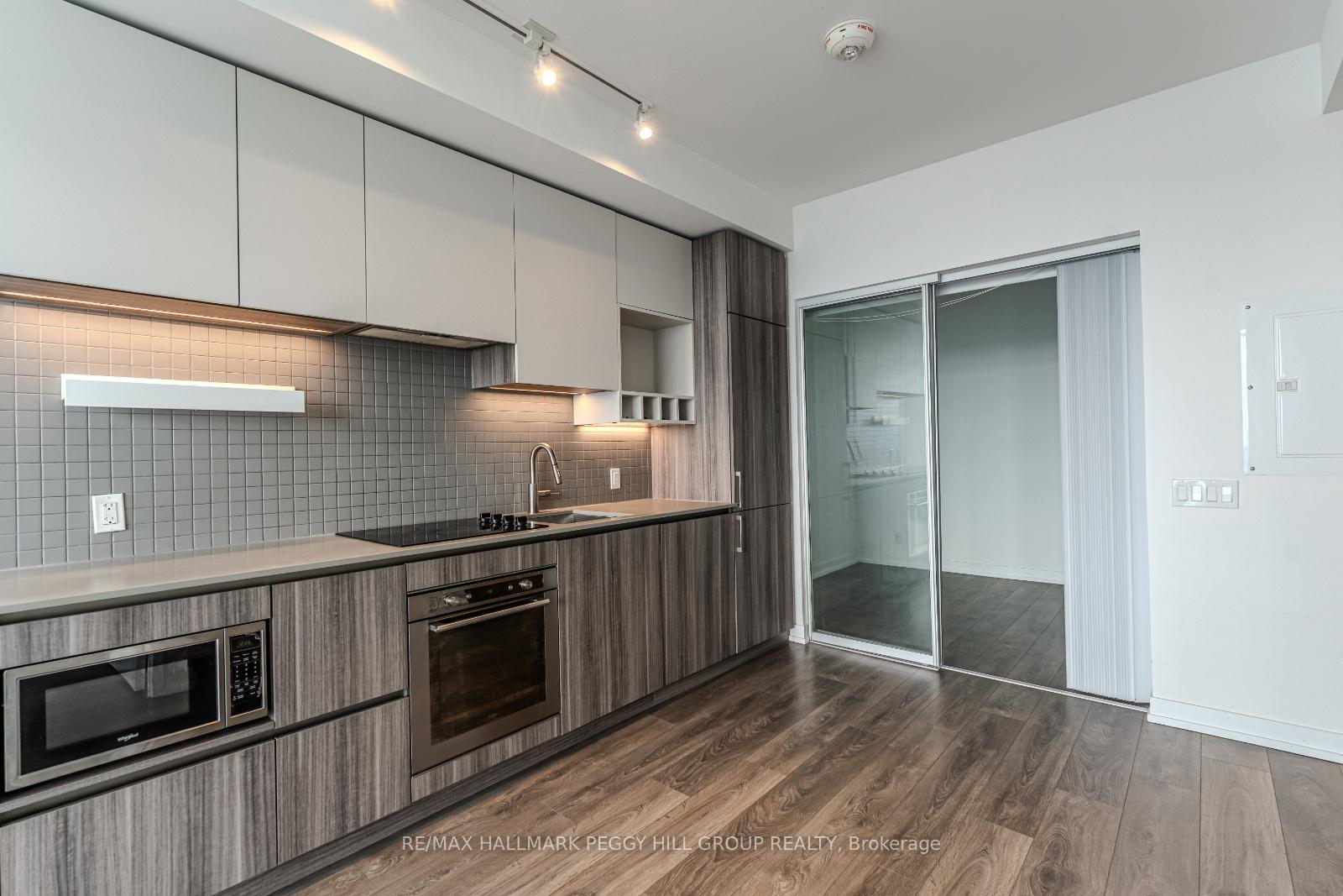 Photo 16 of Unit PH05, 5 Buttermill Avenue, Vaughan, Vaughan Corporate Centre — HOMEH