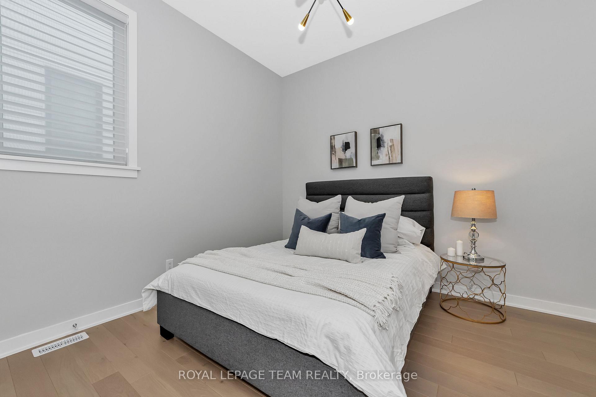 Photo 17 of 279 Ketchikan Crescent, Ottawa, Kanata - Kanata Lakes/Heritage Hills — HOMEH