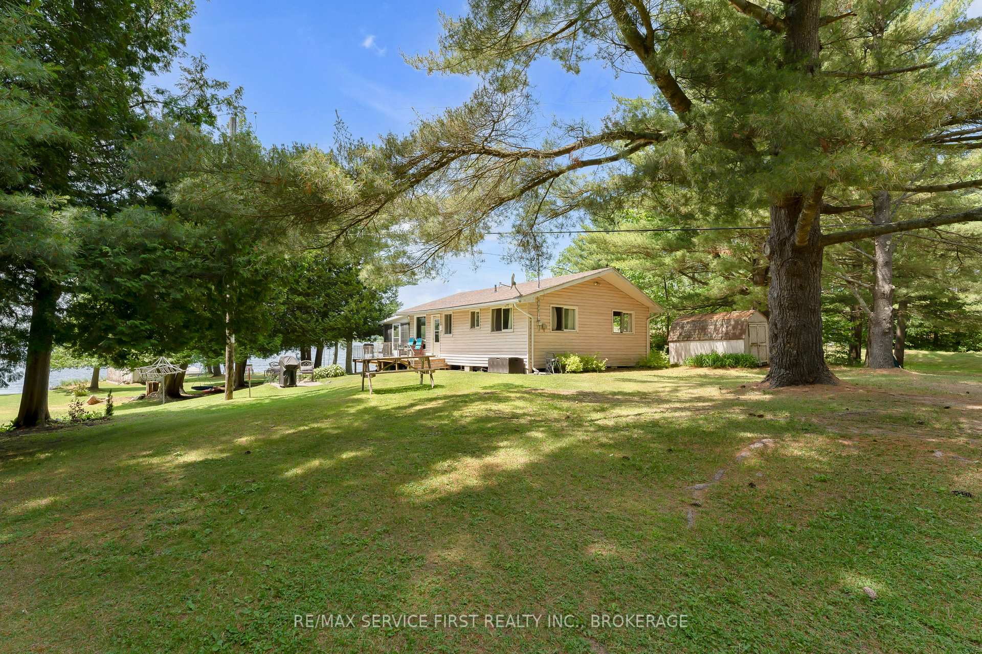 Photo 3 of 1066 Breen Lane, Frontenac, Frontenac Centre — HOMEH